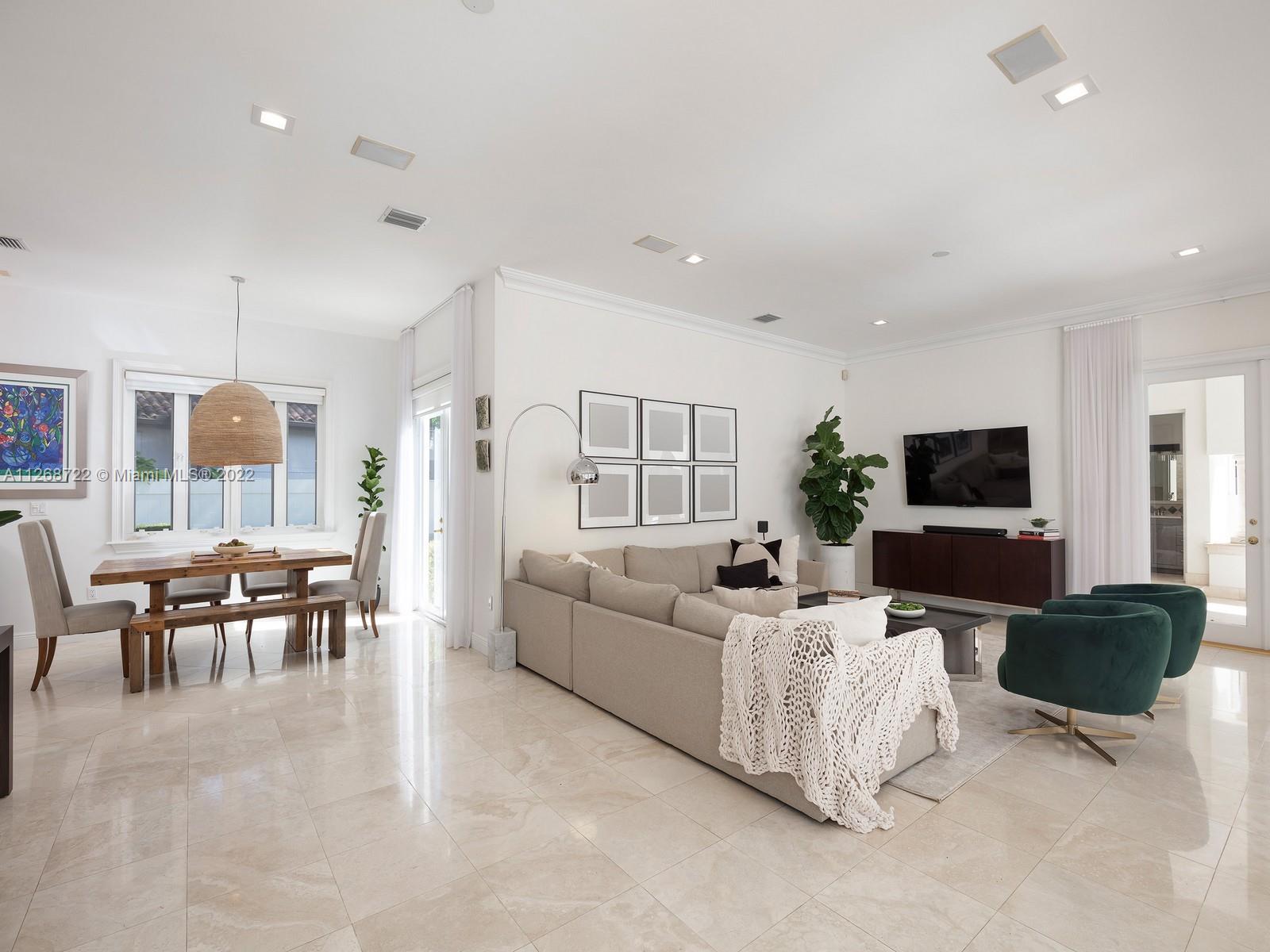 MELNOR ESTATES - Residential