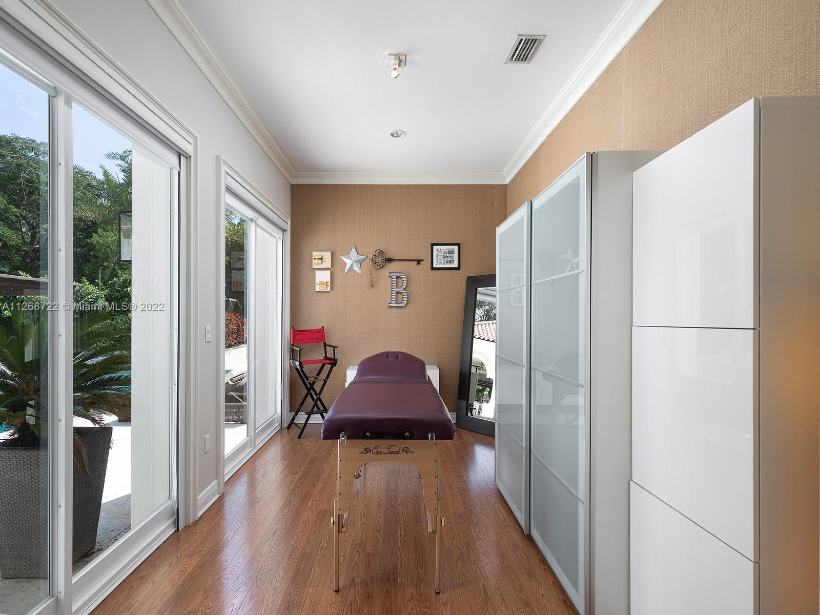 MELNOR ESTATES - Residential