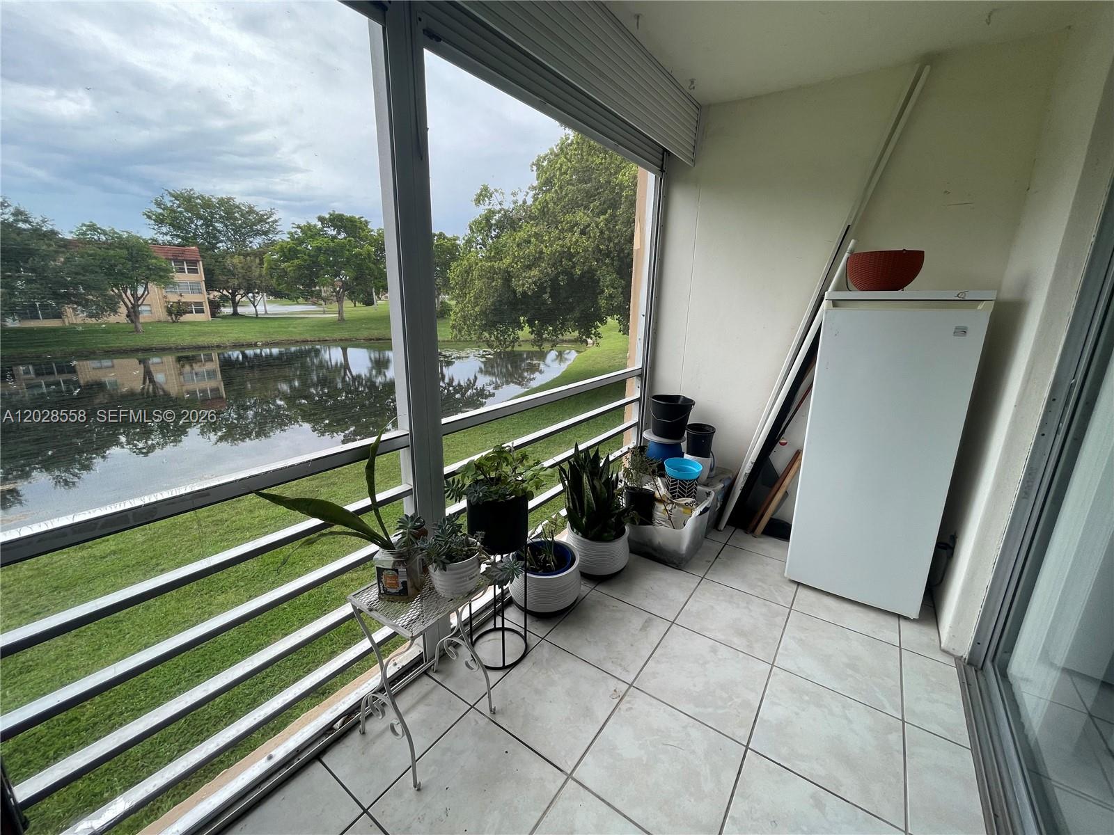 SUNRISE LAKES 96 CONDO - Residential