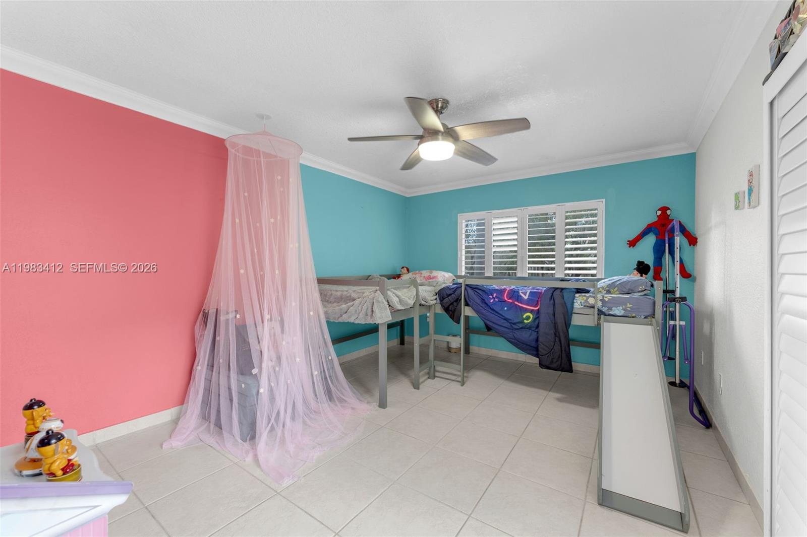 DORAL GREENS - Residential