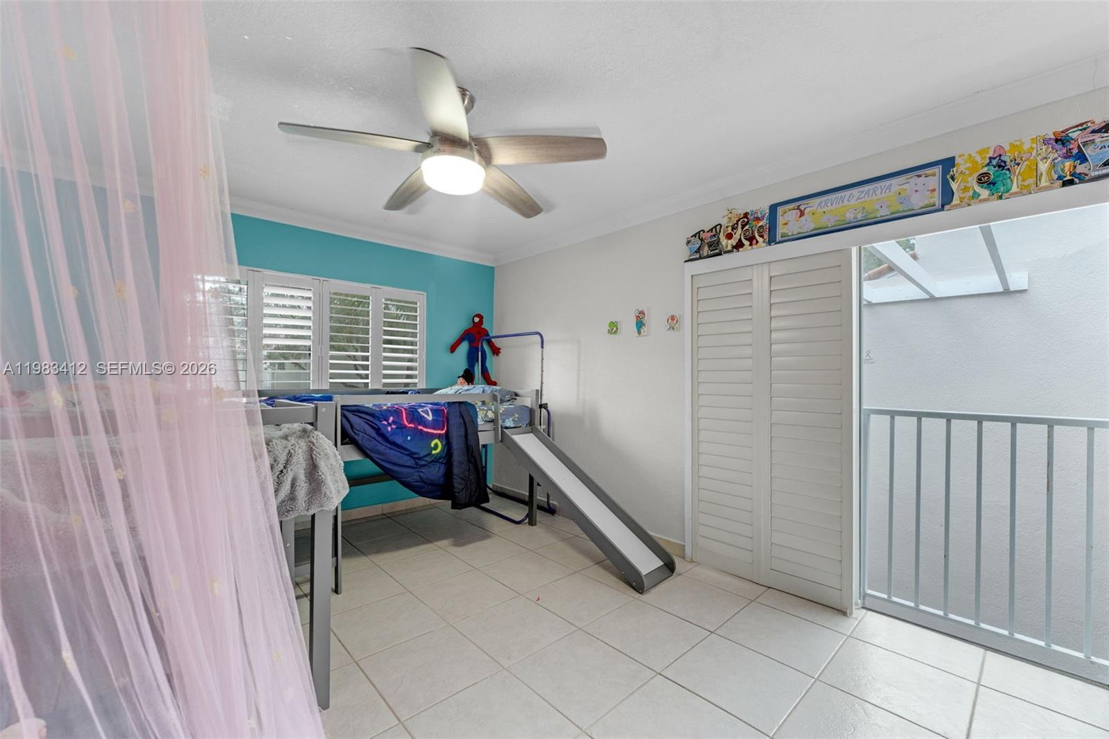 DORAL GREENS - Residential