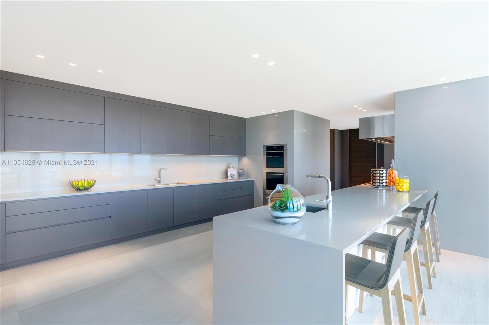 REGALIA CONDO - Residential