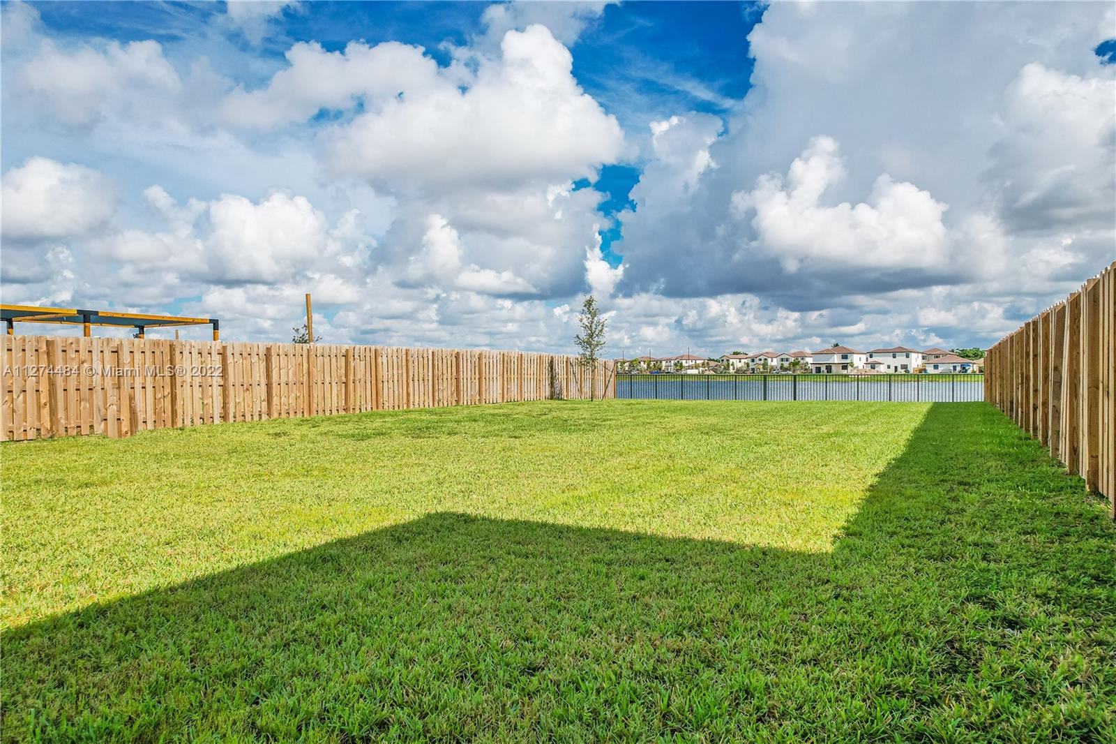 ENCLAVE SOUTH PHASE 2 - Residential