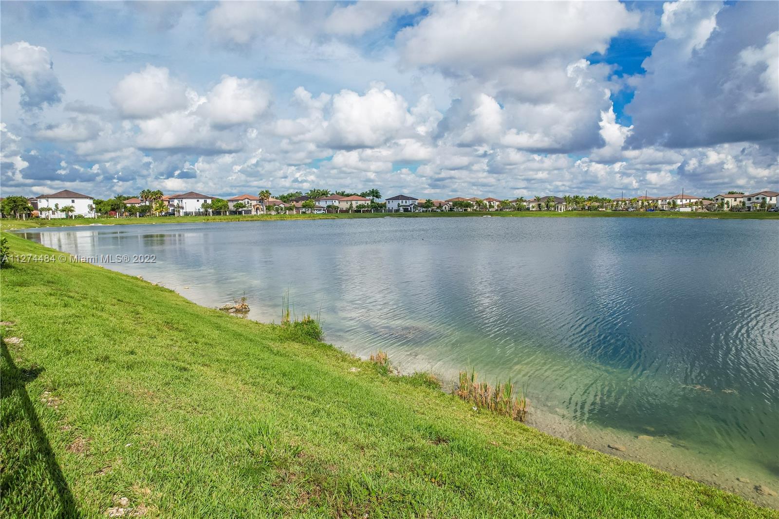 ENCLAVE SOUTH PHASE 2 - Residential