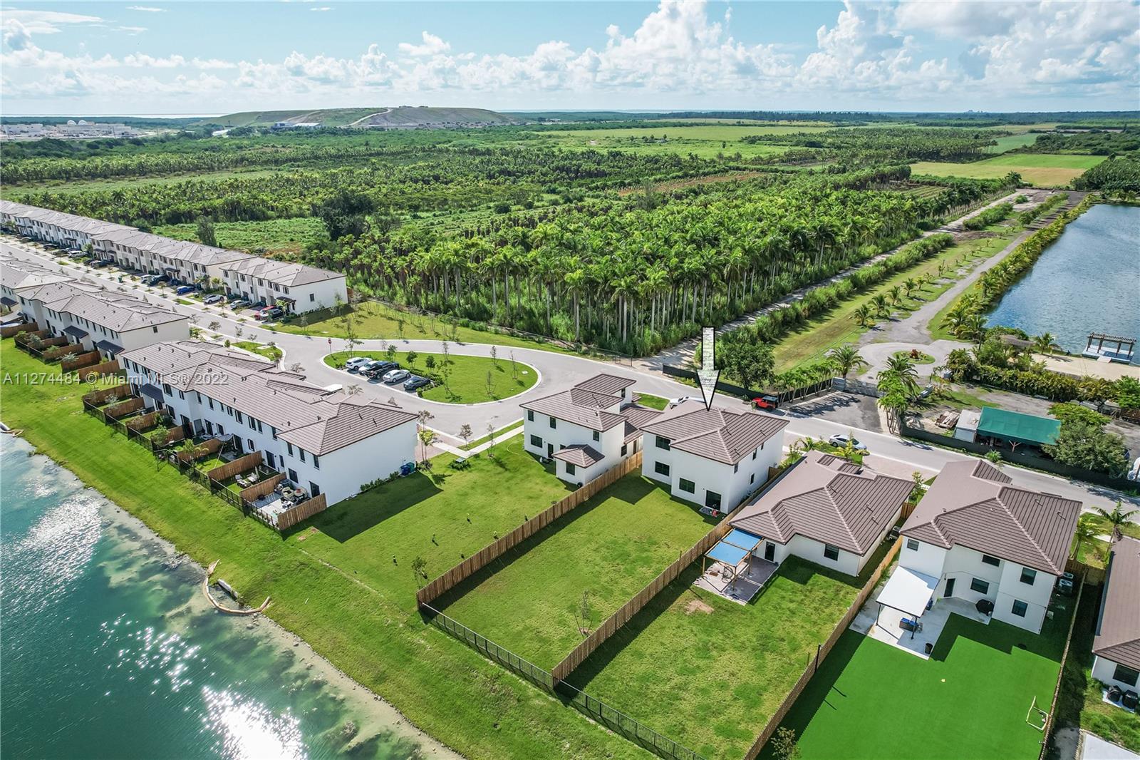 ENCLAVE SOUTH PHASE 2 - Residential