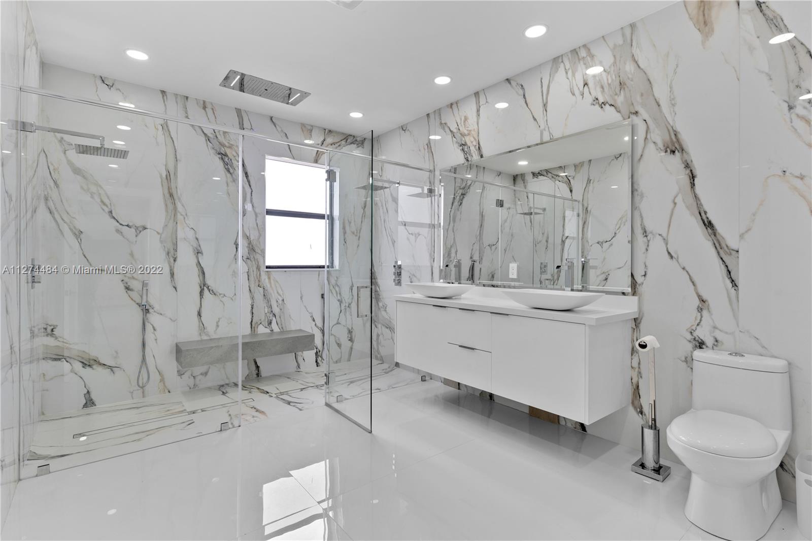 ENCLAVE SOUTH PHASE 2 - Residential