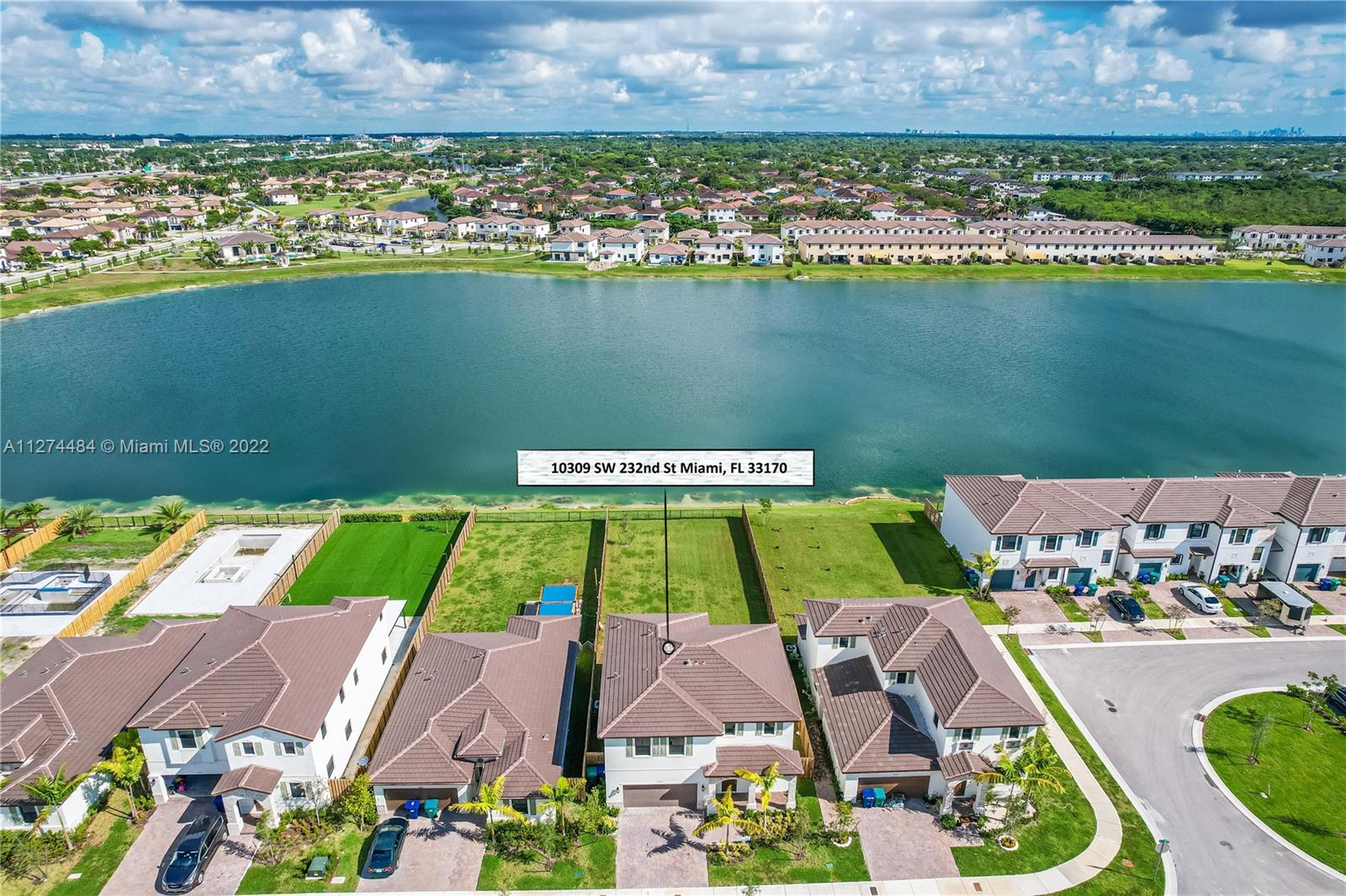 ENCLAVE SOUTH PHASE 2 - Residential