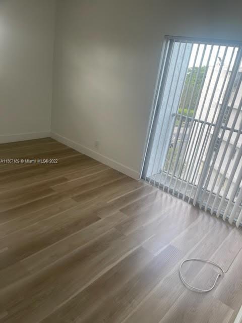 LAKESHORE AT UNIVERSITY P - Residential Lease
