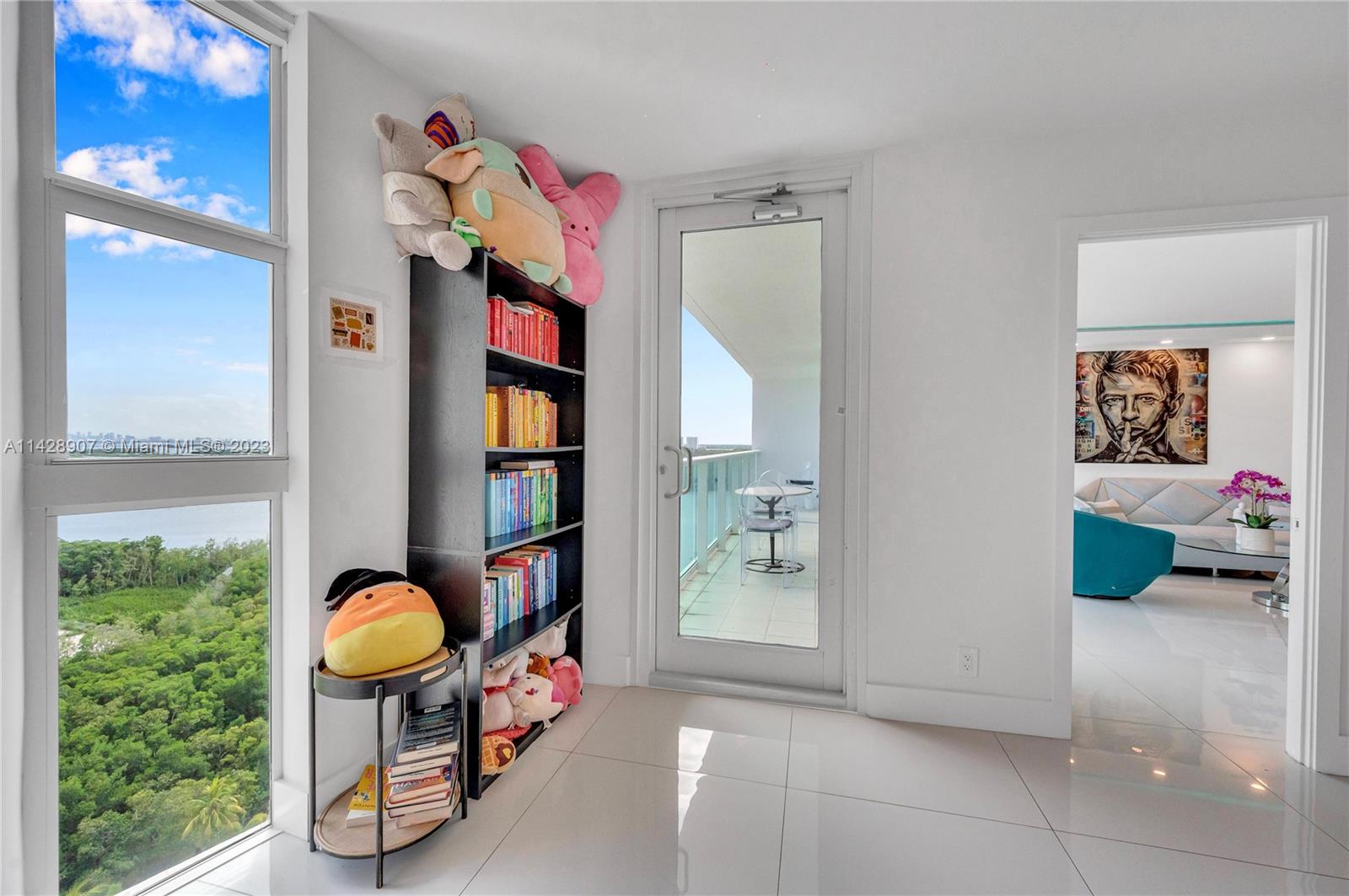 ARLEN HOUSE EAST CONDO - Residential