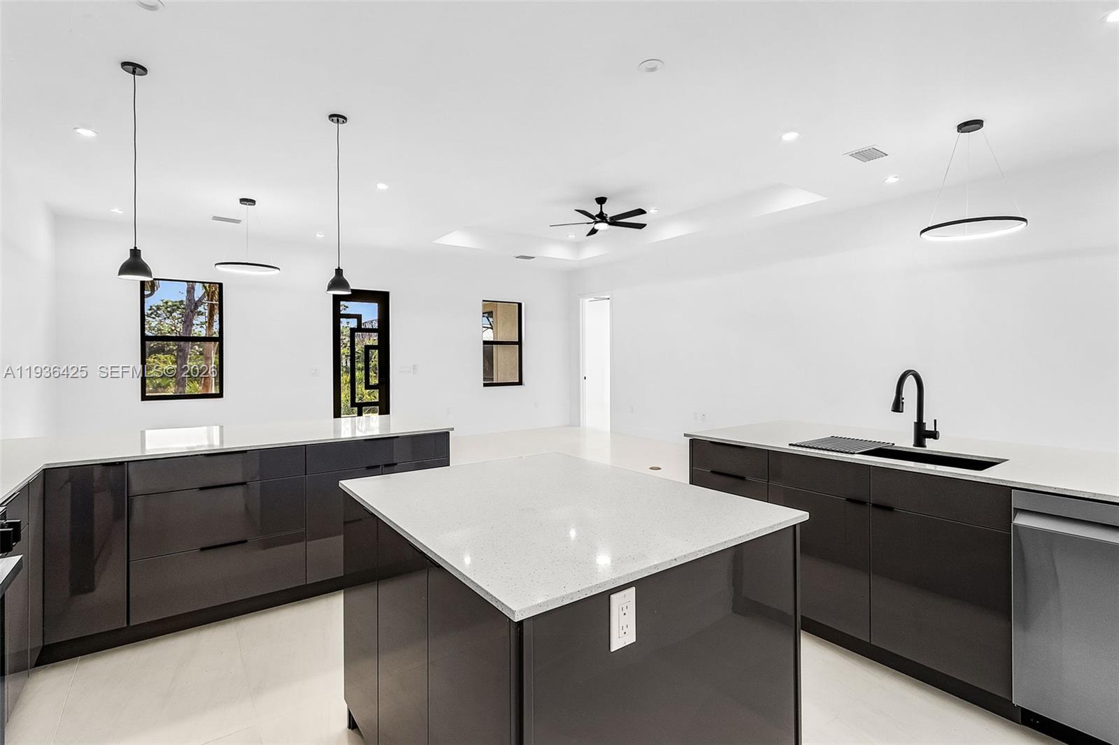 CALUSA RIDGE - Residential