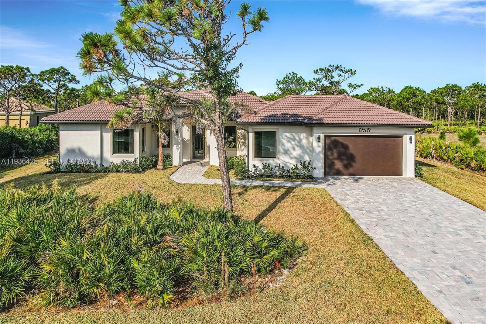 CALUSA RIDGE - Residential