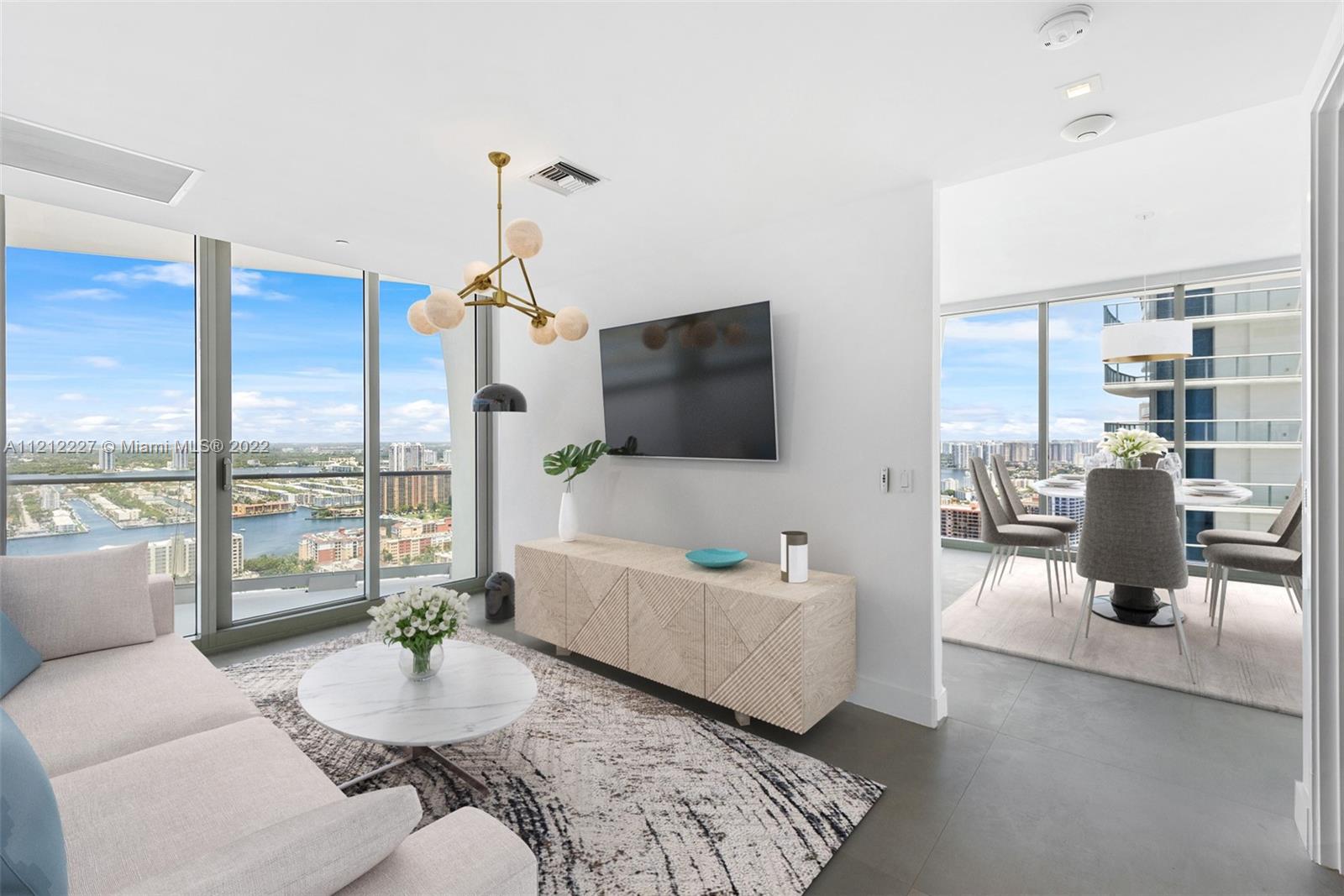 JADE SIGNATURE CONDO - Residential