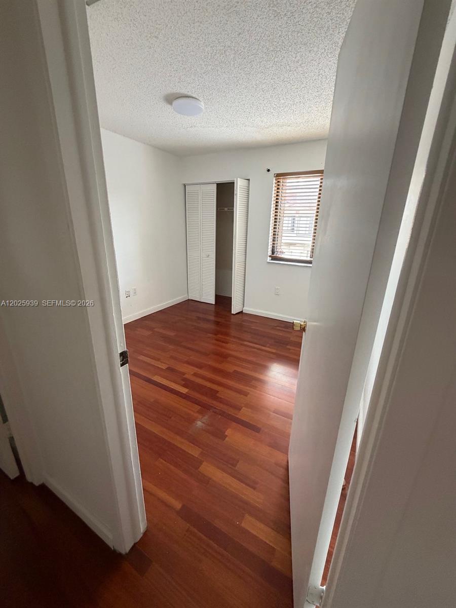 GOLFVIEW TH AT KENDALE LK - Residential Lease