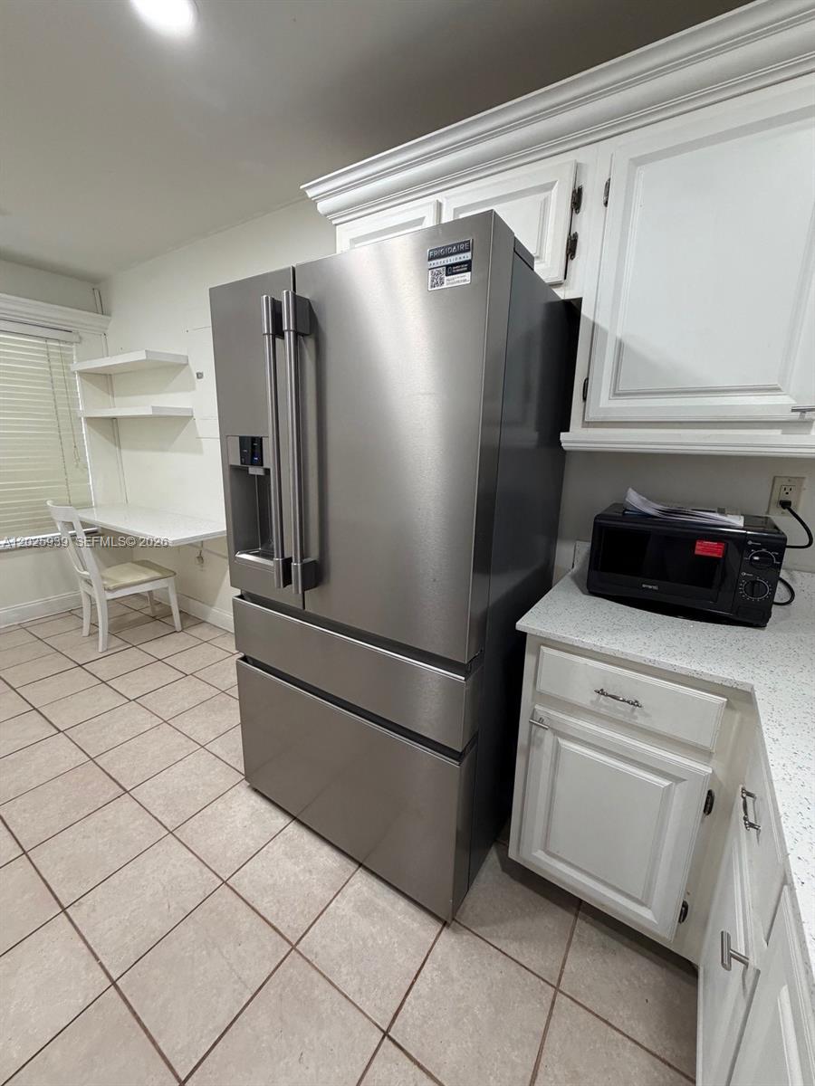 GOLFVIEW TH AT KENDALE LK - Residential Lease