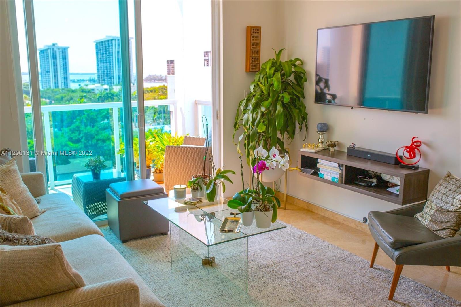 Beautiful corner unit with 2 balconies conveniently located in the lower Brickell area. Steps away from Publix, Walgreens and the amazing Simpson Park. Easy access to Downtown Miami, Key Biscayne and Coconut Grove. Beautiful boutique 2007 building. Includes 2 parking spaces, huge storage unit in the same floor and free visitor parking. Quiet, Secure, and safe building. Granite counter tops, and marble floors. Amenities include outdoor pool, gym, and recreation room. Please CALL or TEXT listing agent for showings!