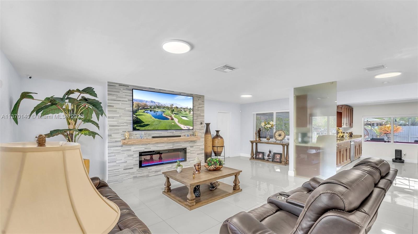 THE REDLANDS SEC 1 - Residential