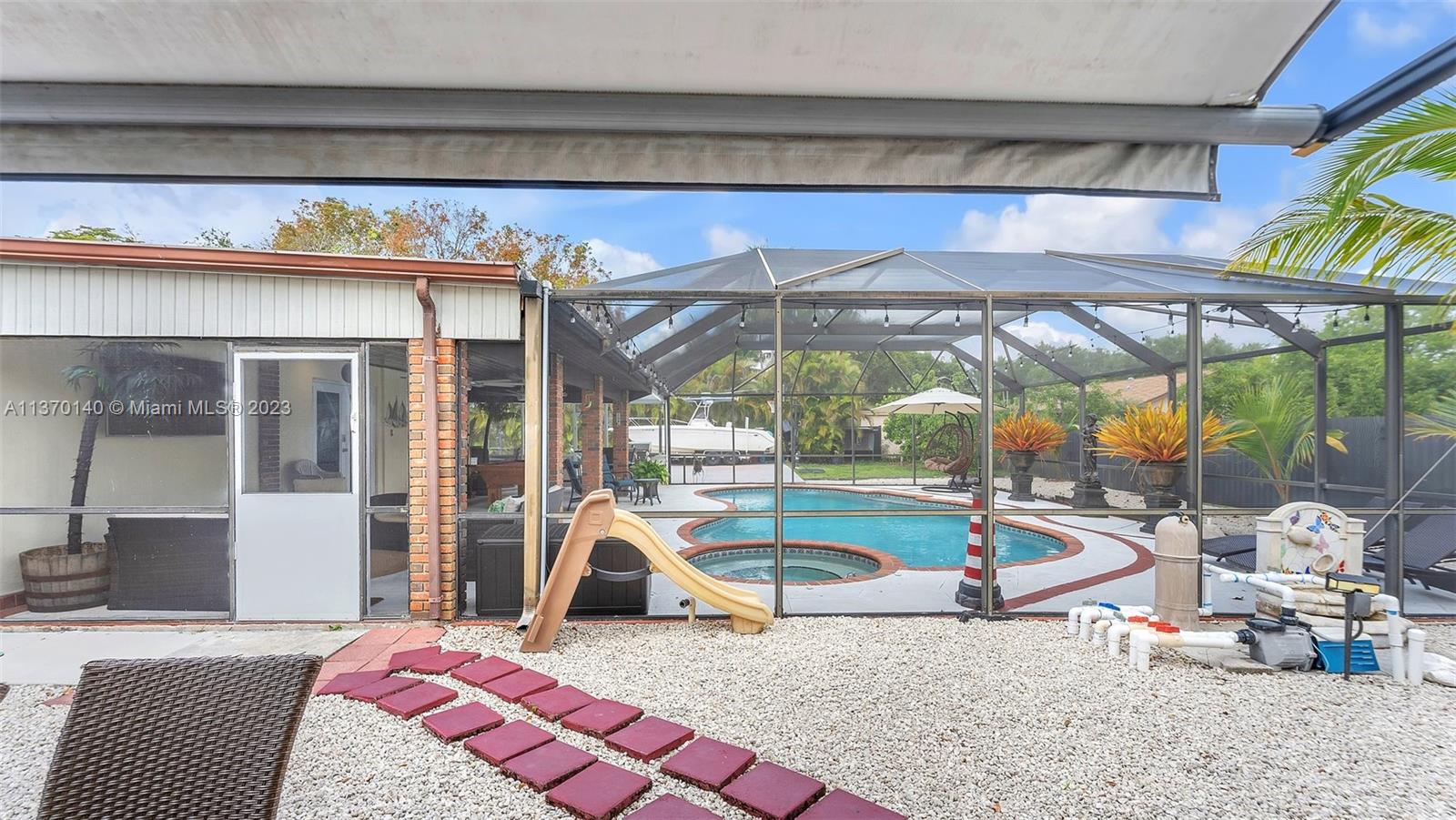 THE REDLANDS SEC 1 - Residential