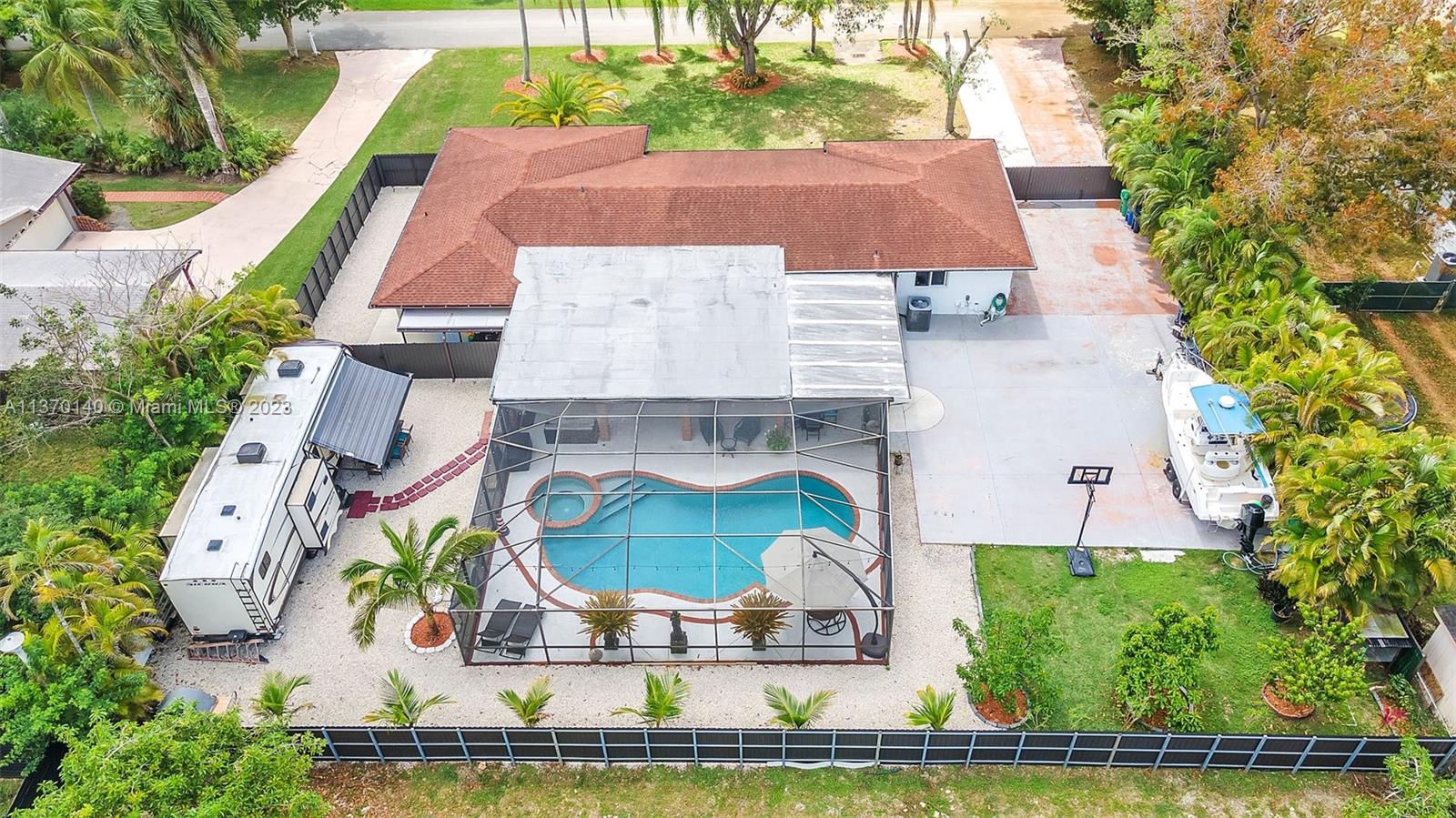 THE REDLANDS SEC 1 - Residential