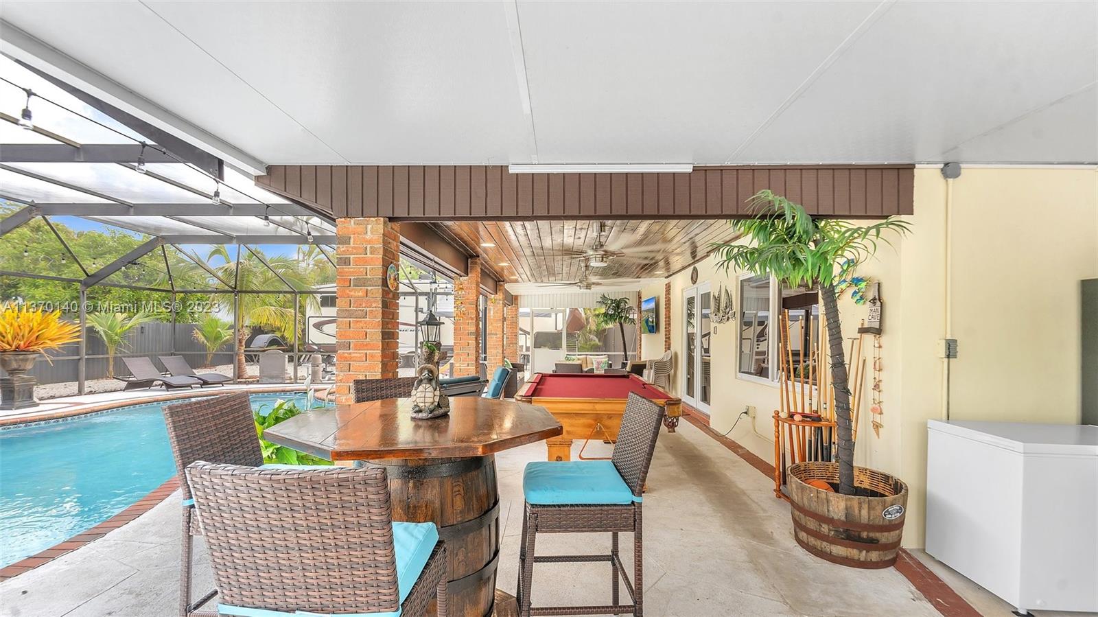THE REDLANDS SEC 1 - Residential
