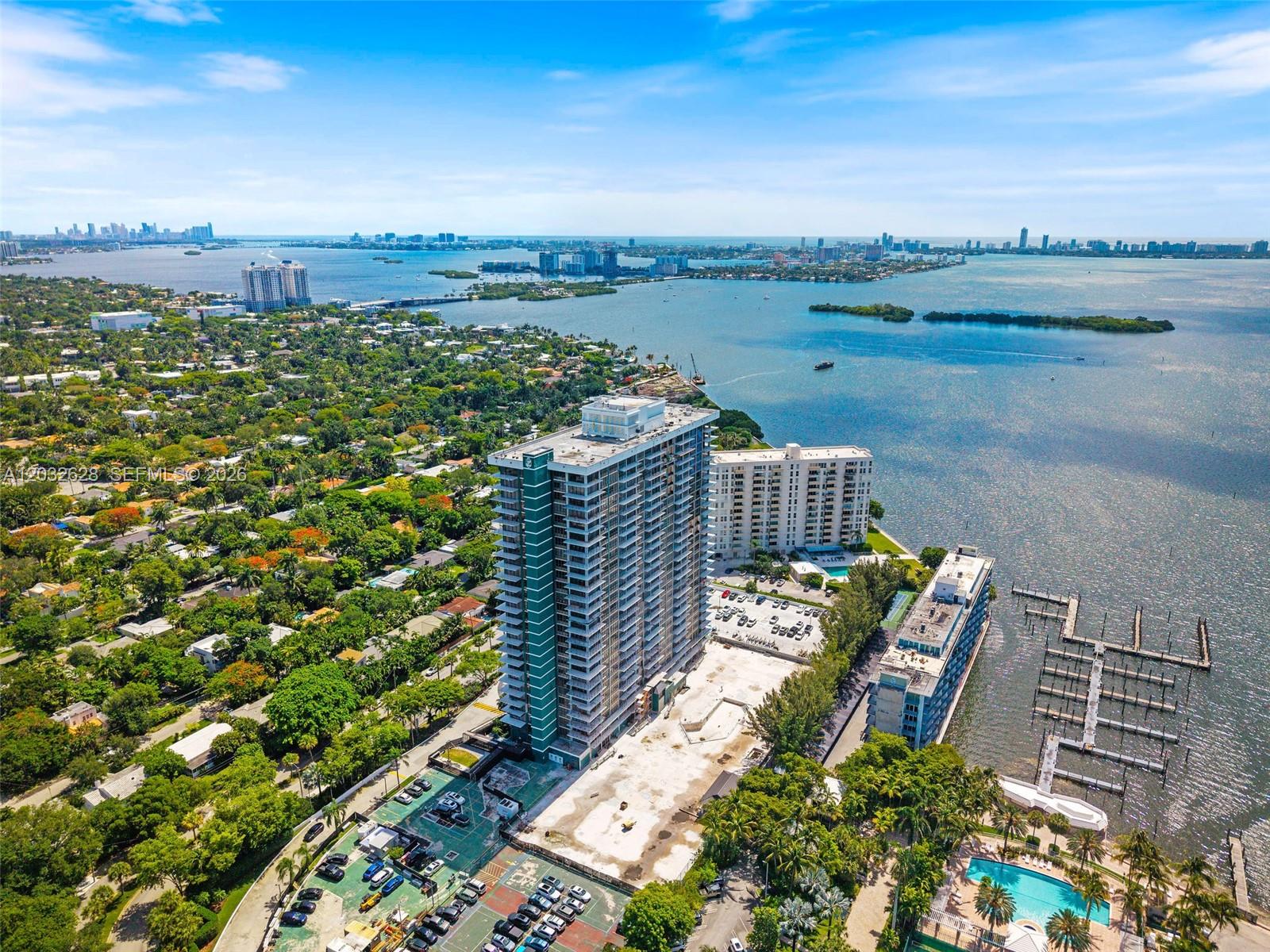 THE PALM BAY YACHT CLUB C - Residential