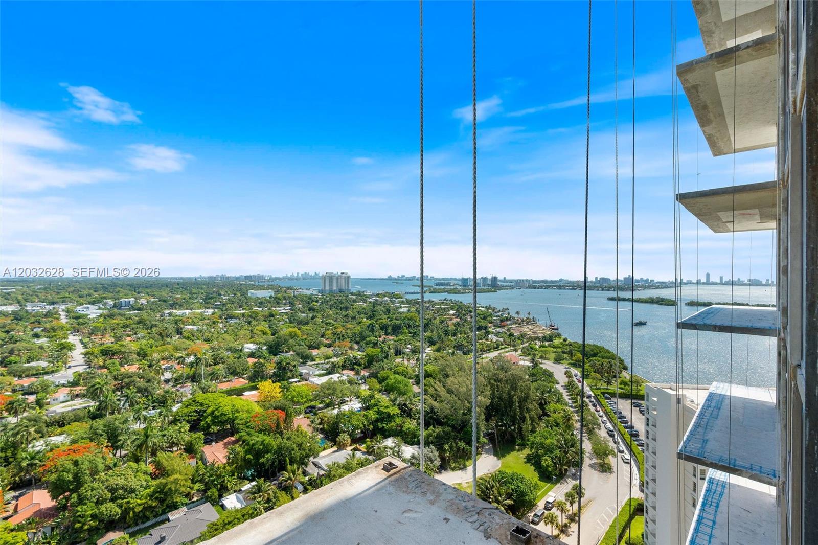 THE PALM BAY YACHT CLUB C - Residential