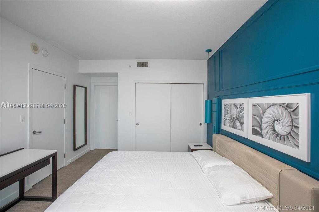 SOLE CONDO - Residential