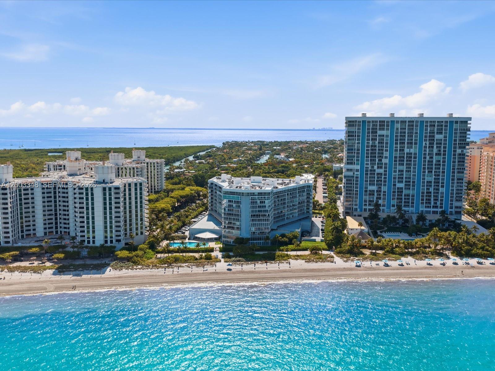 MAR-AZUL CONDO - Residential