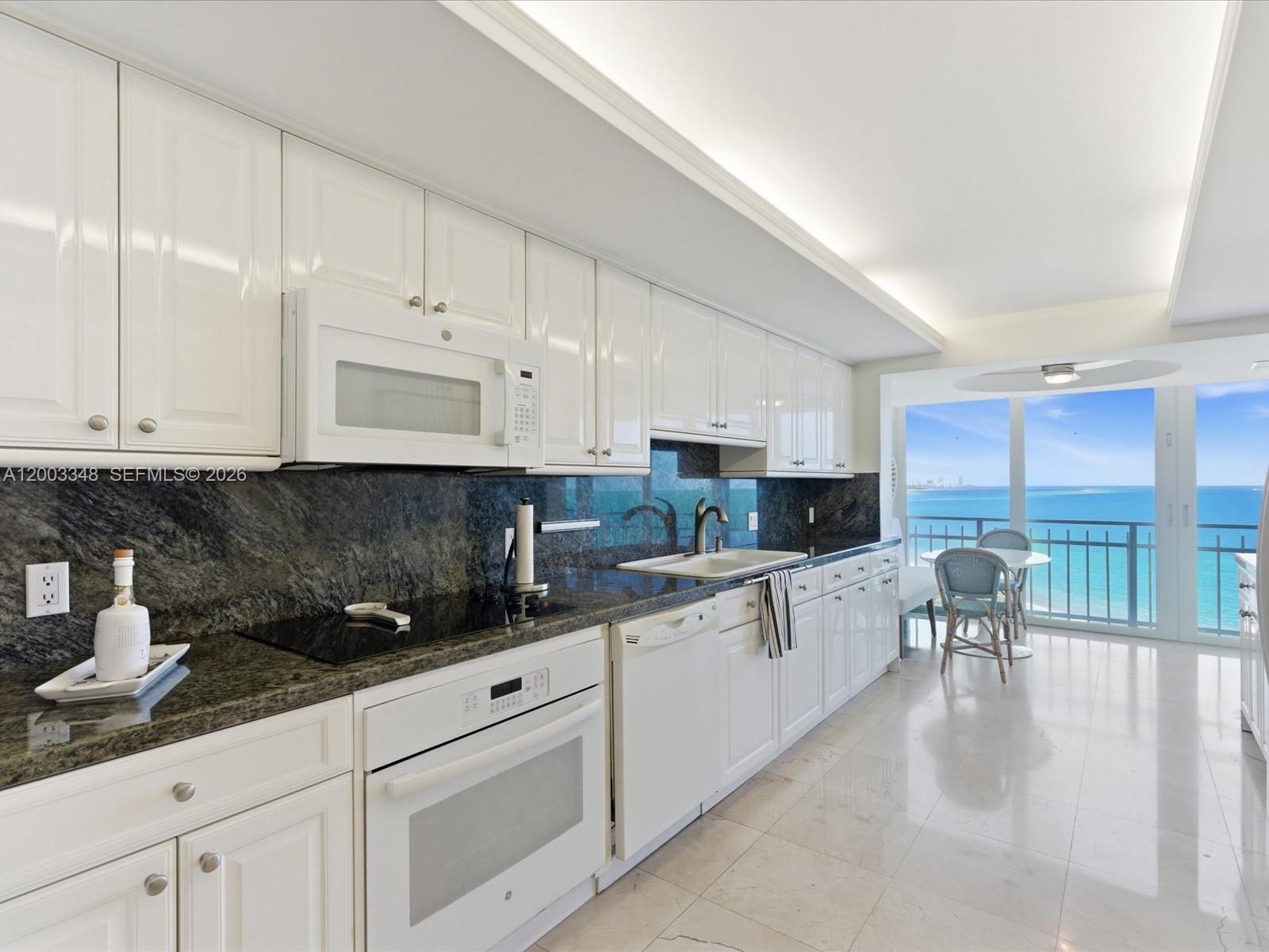 MAR-AZUL CONDO - Residential
