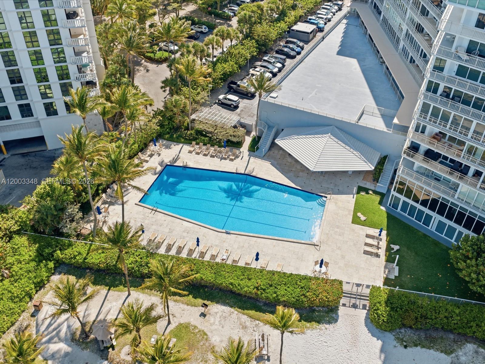 MAR-AZUL CONDO - Residential