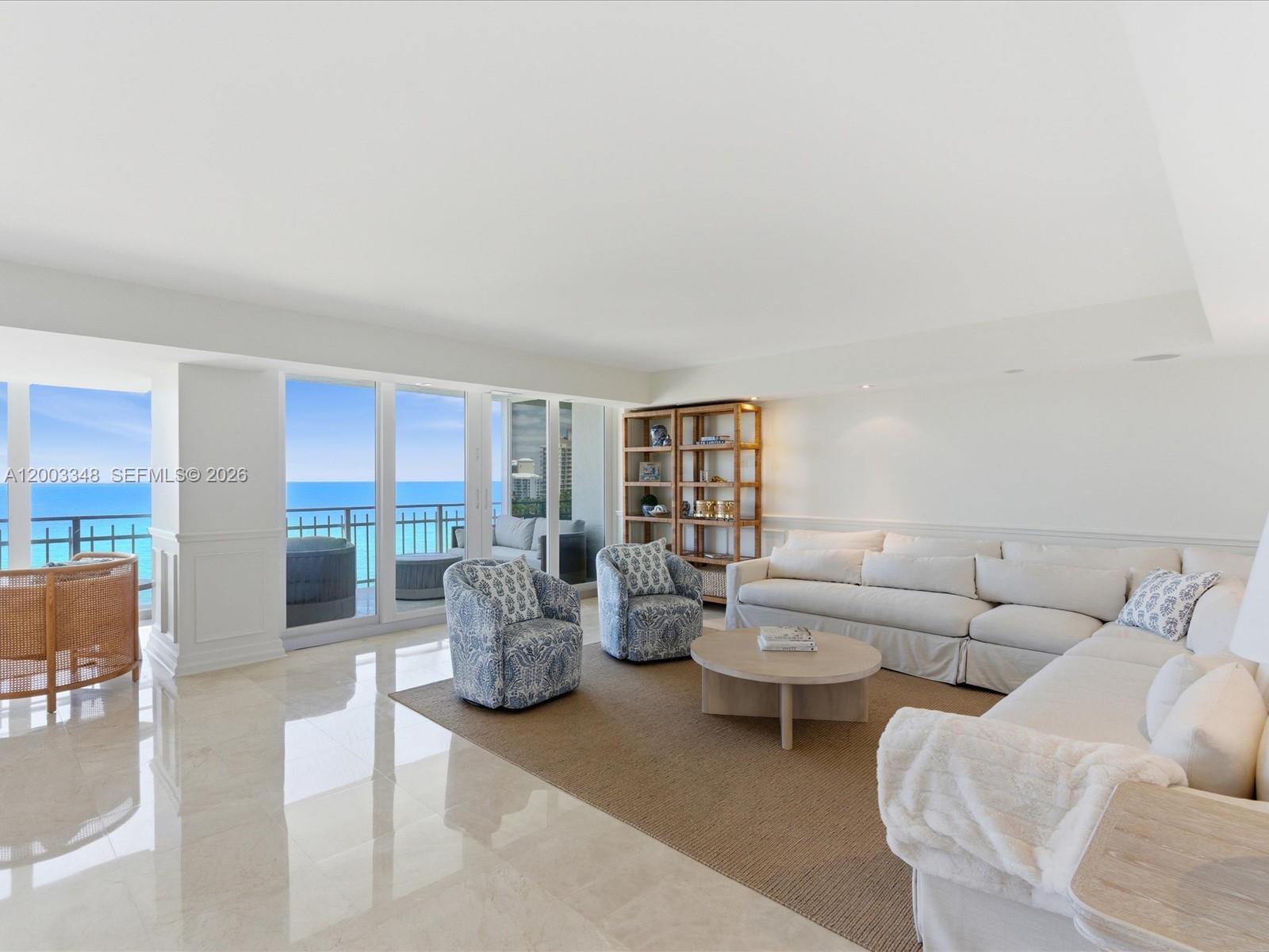 MAR-AZUL CONDO - Residential