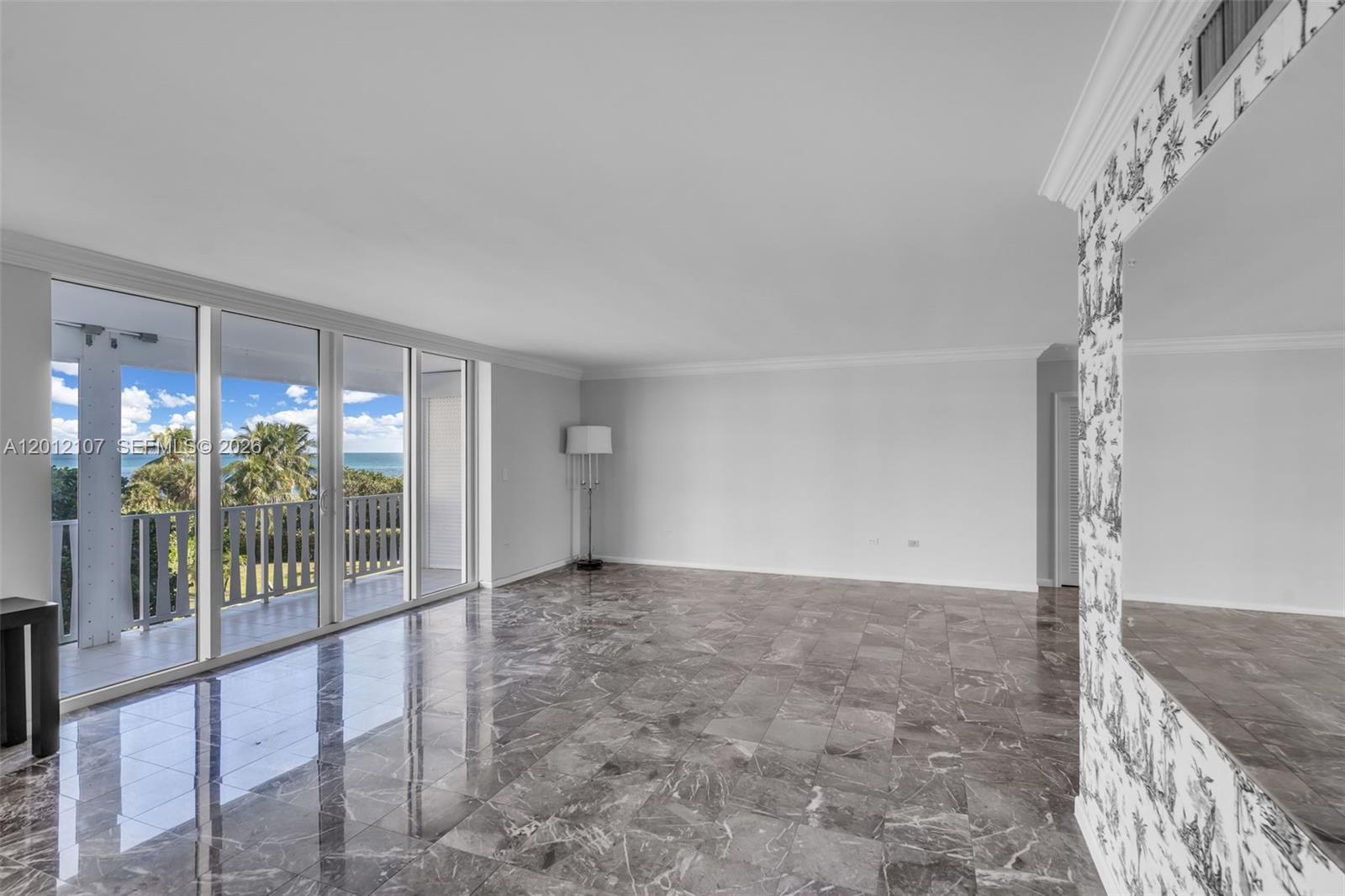 ISLAND HOUSE APT INC - CO - Residential