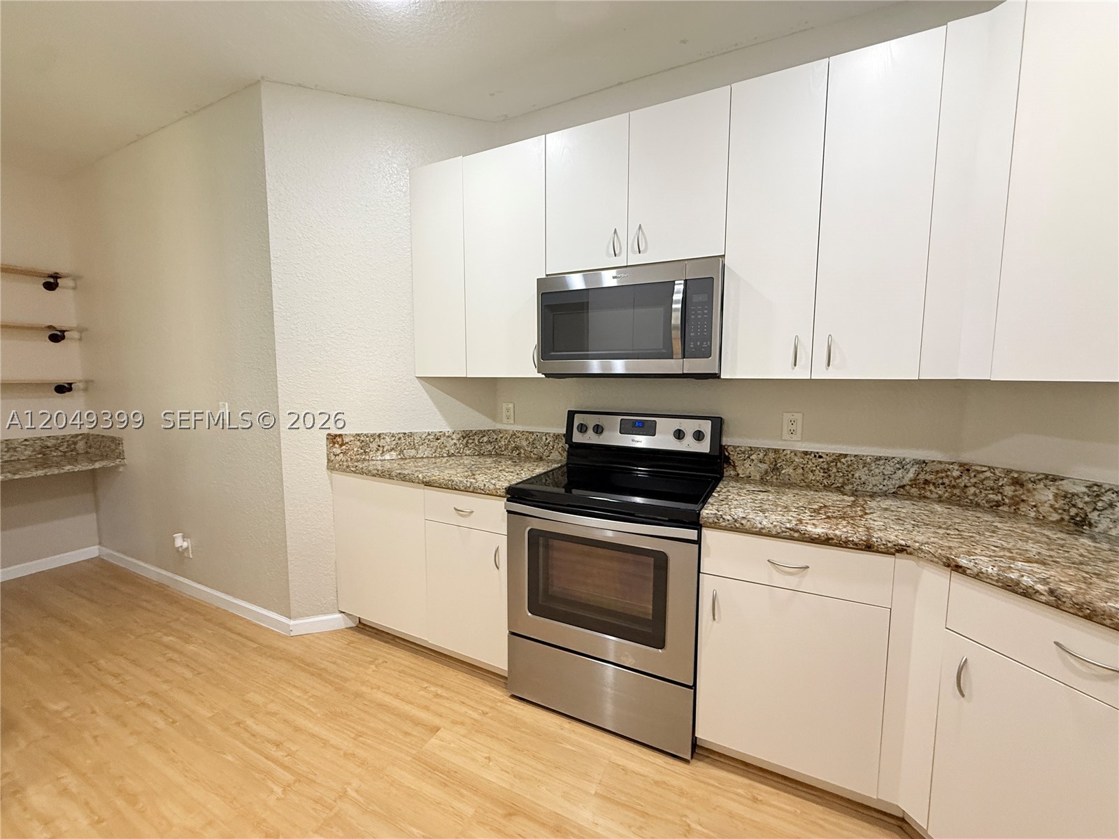 SECTOR 2-PARCELS 12 13 14 - Residential Lease
