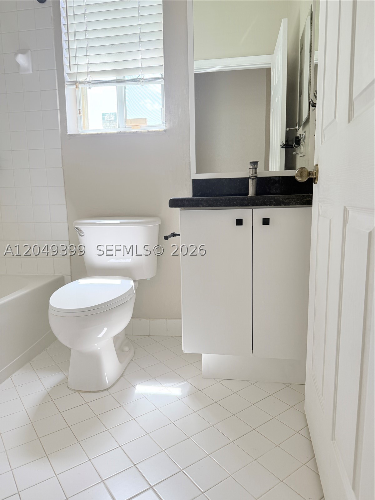 SECTOR 2-PARCELS 12 13 14 - Residential Lease