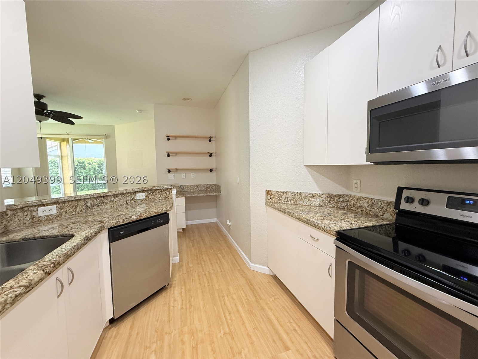 SECTOR 2-PARCELS 12 13 14 - Residential Lease