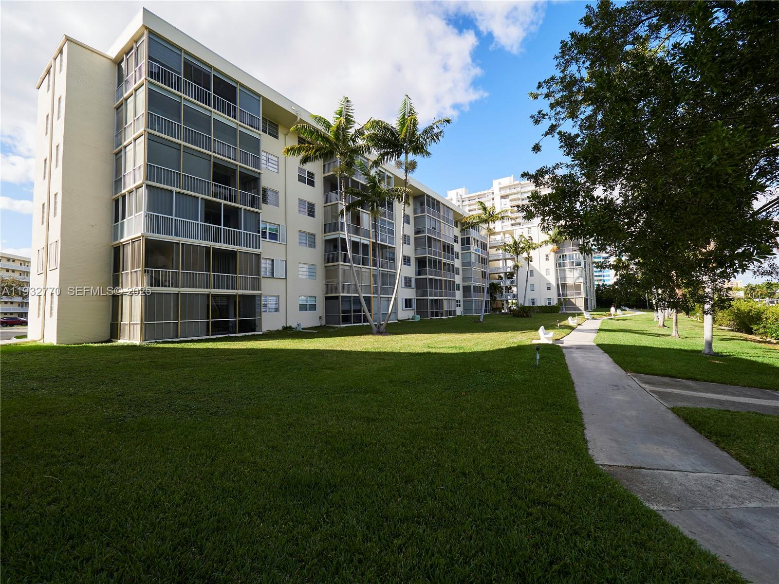 POINT EAST SEC II CONDO - Residential