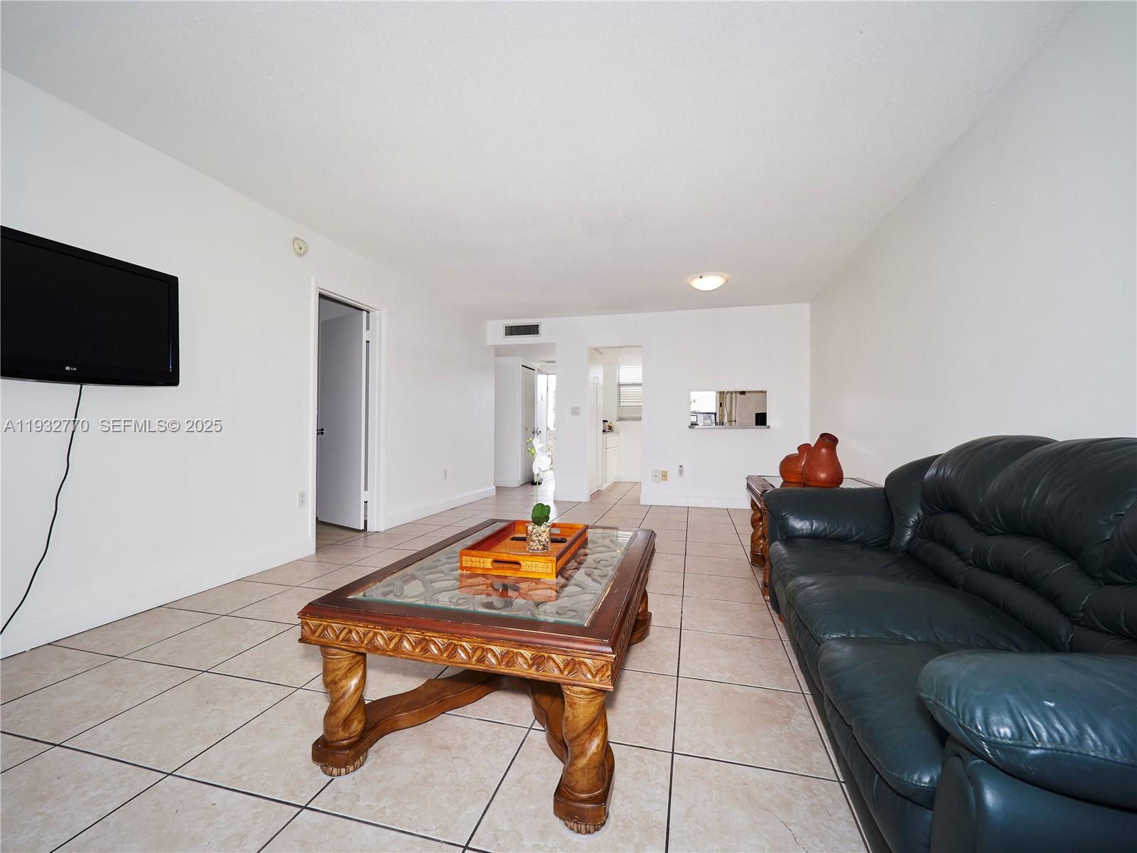 POINT EAST SEC II CONDO - Residential
