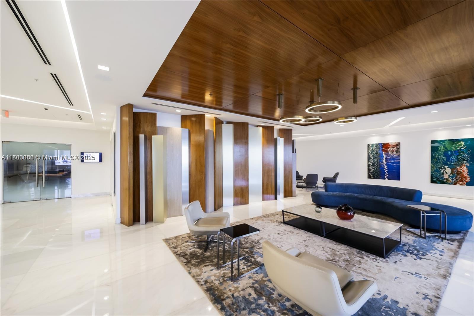 SUNSET HARBOUR NORTH CONDO - Residential Lease