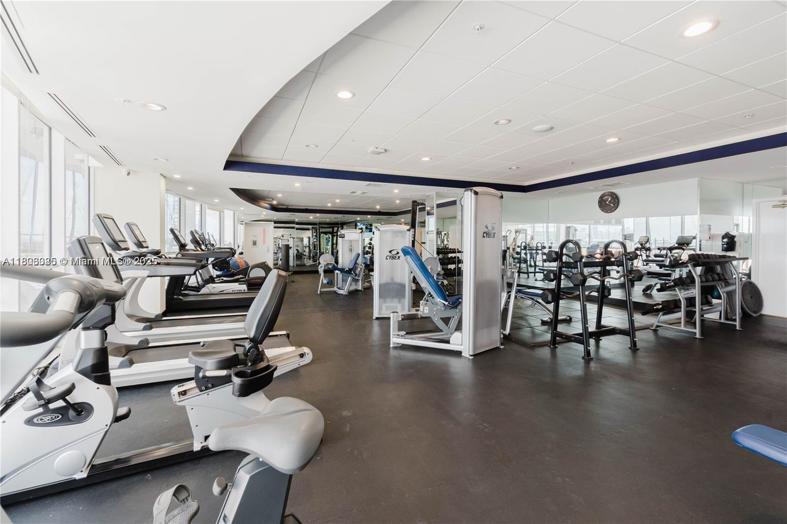 SUNSET HARBOUR NORTH CONDO - Residential Lease