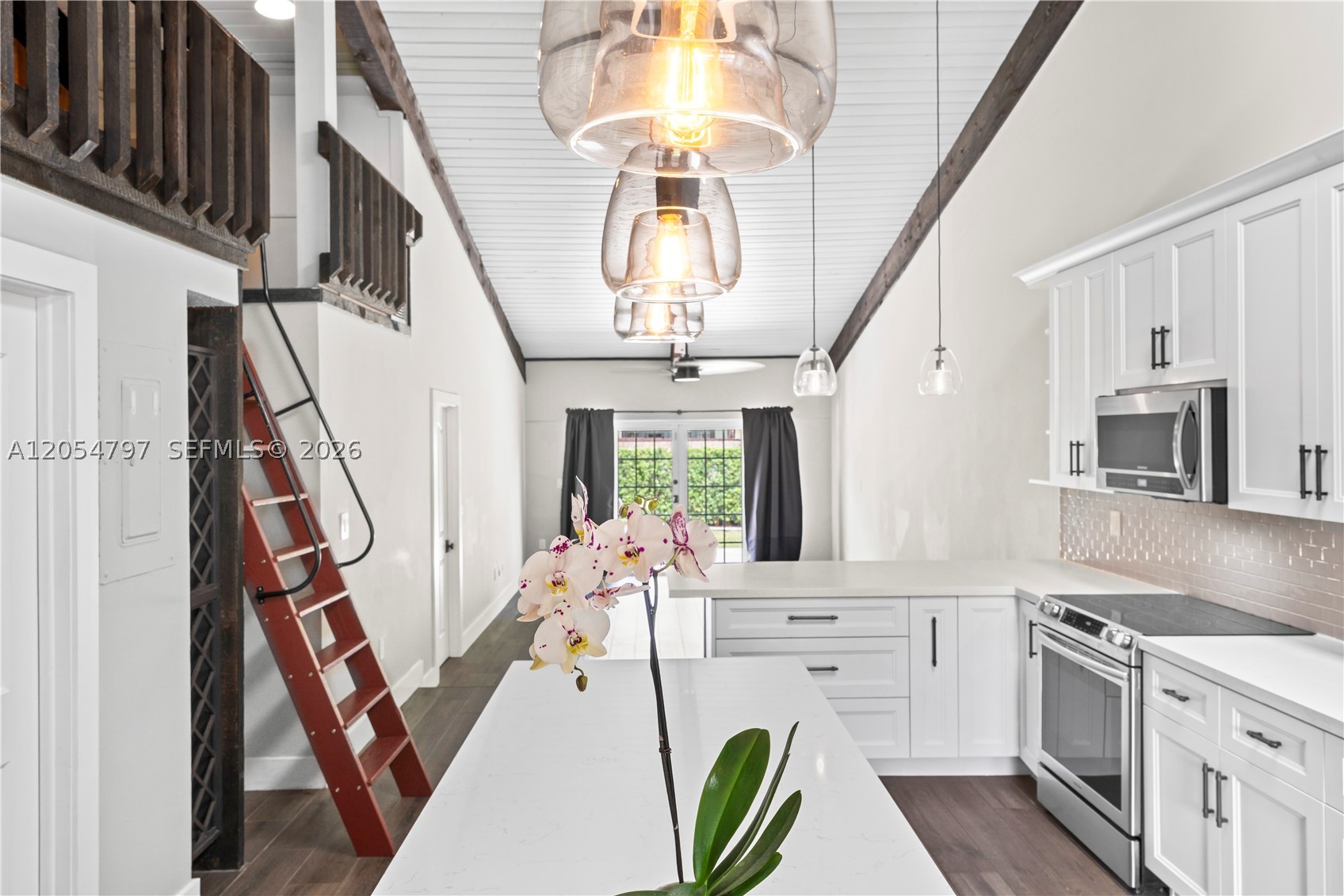 EVERGLADES SUGAR & LAND C - Residential