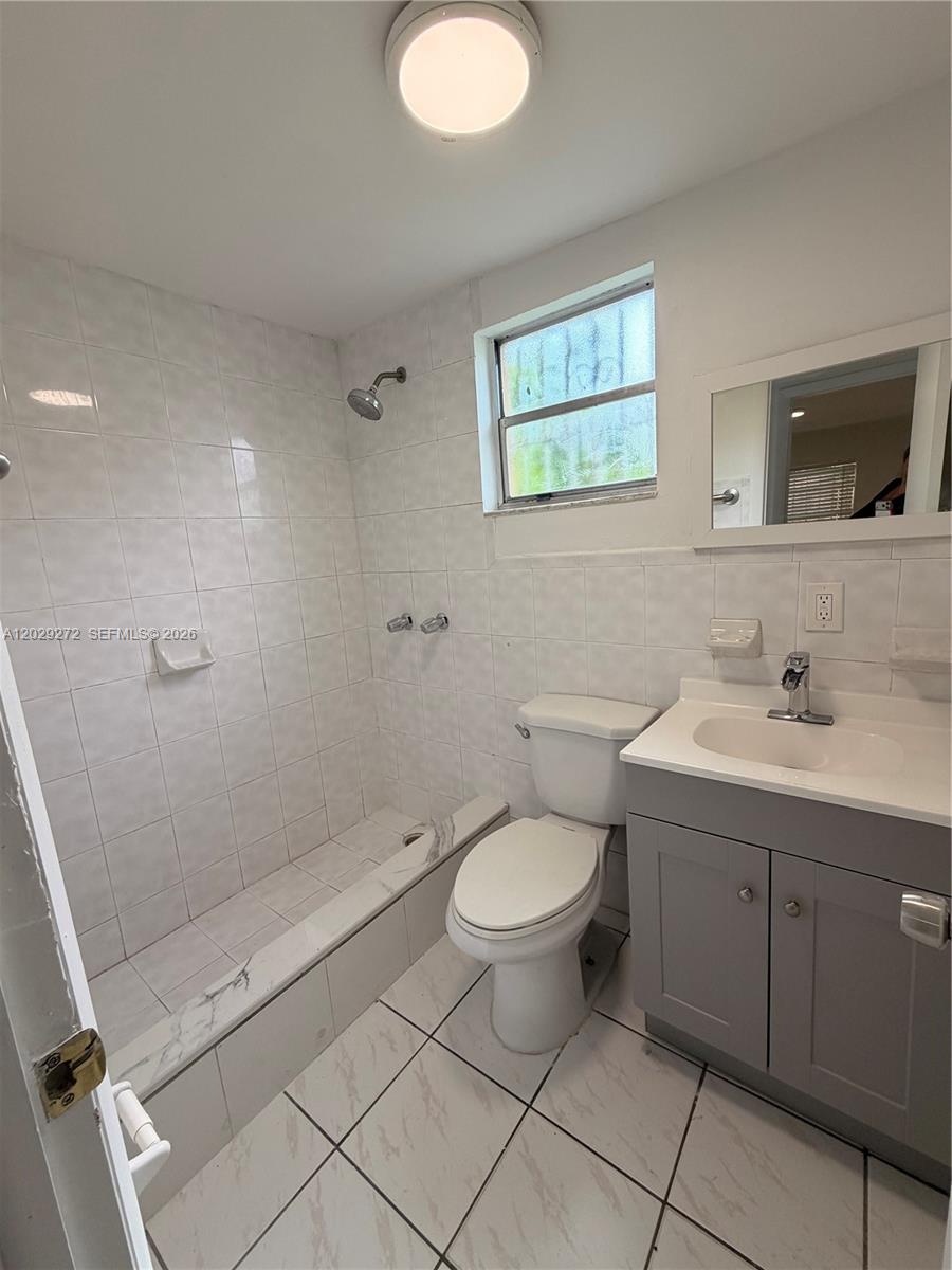 MELROSE HEIGHTS 2ND SEC - Residential Lease