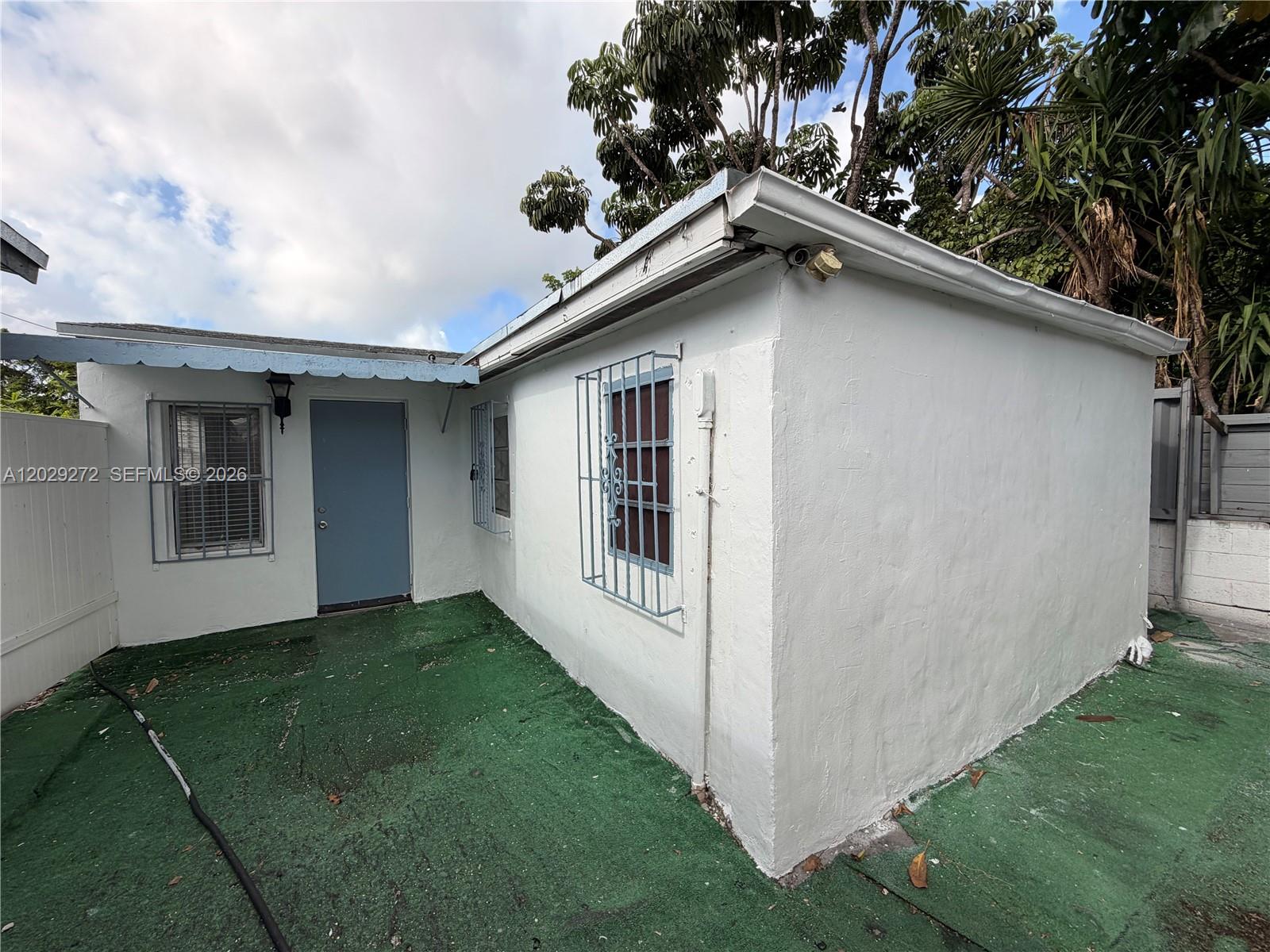 Beautiful and well-maintained home in a great Miami neighborhood. Features stainless steel appliances, granite countertops, an updated bathroom, and spacious bedrooms. Great area, Excellent schools nearby, Close to shopping, dining & beaches, Minutes from Miami Airport.