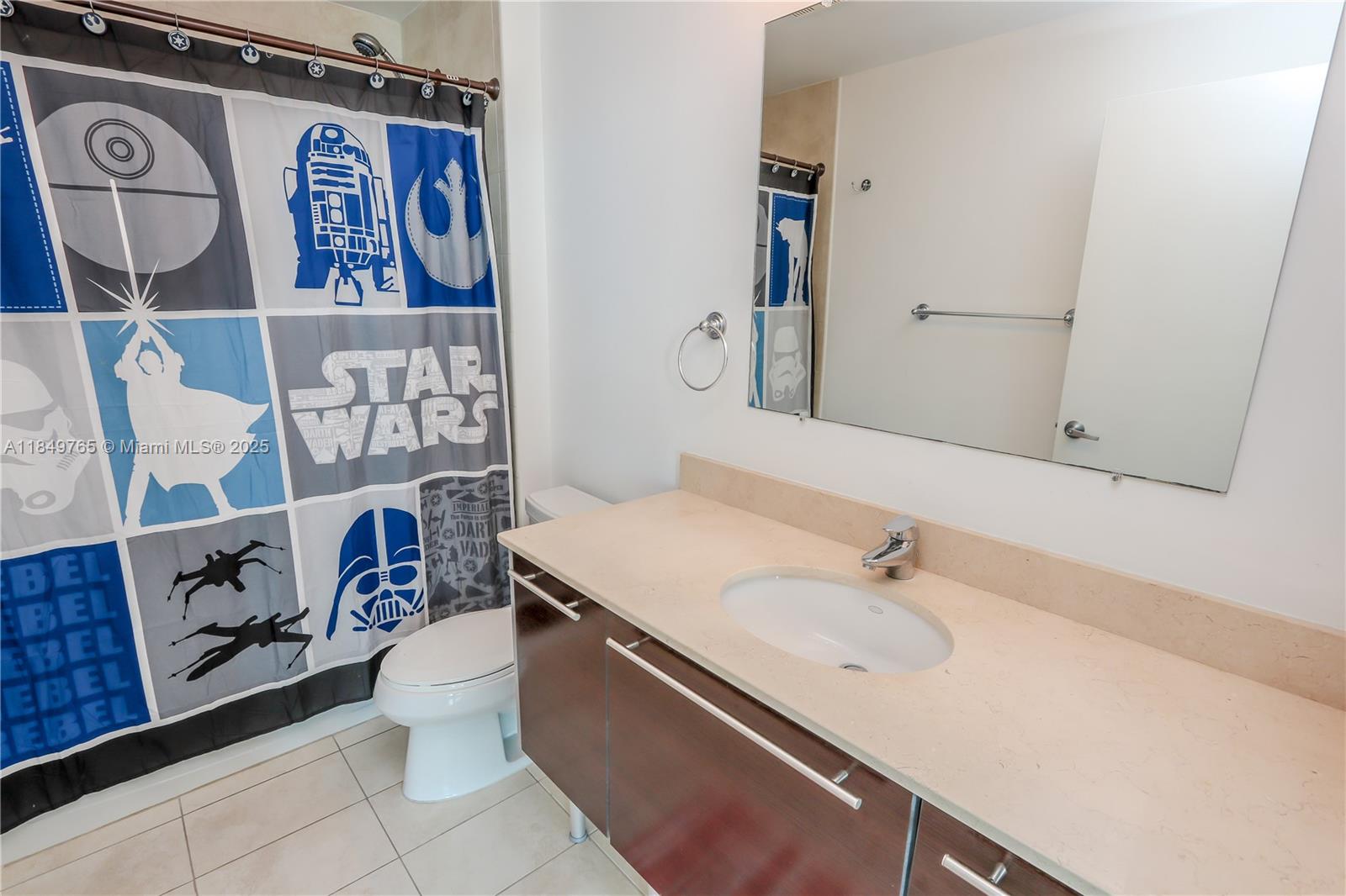 QUANTUM ON THE BAY CONDO - Residential Lease