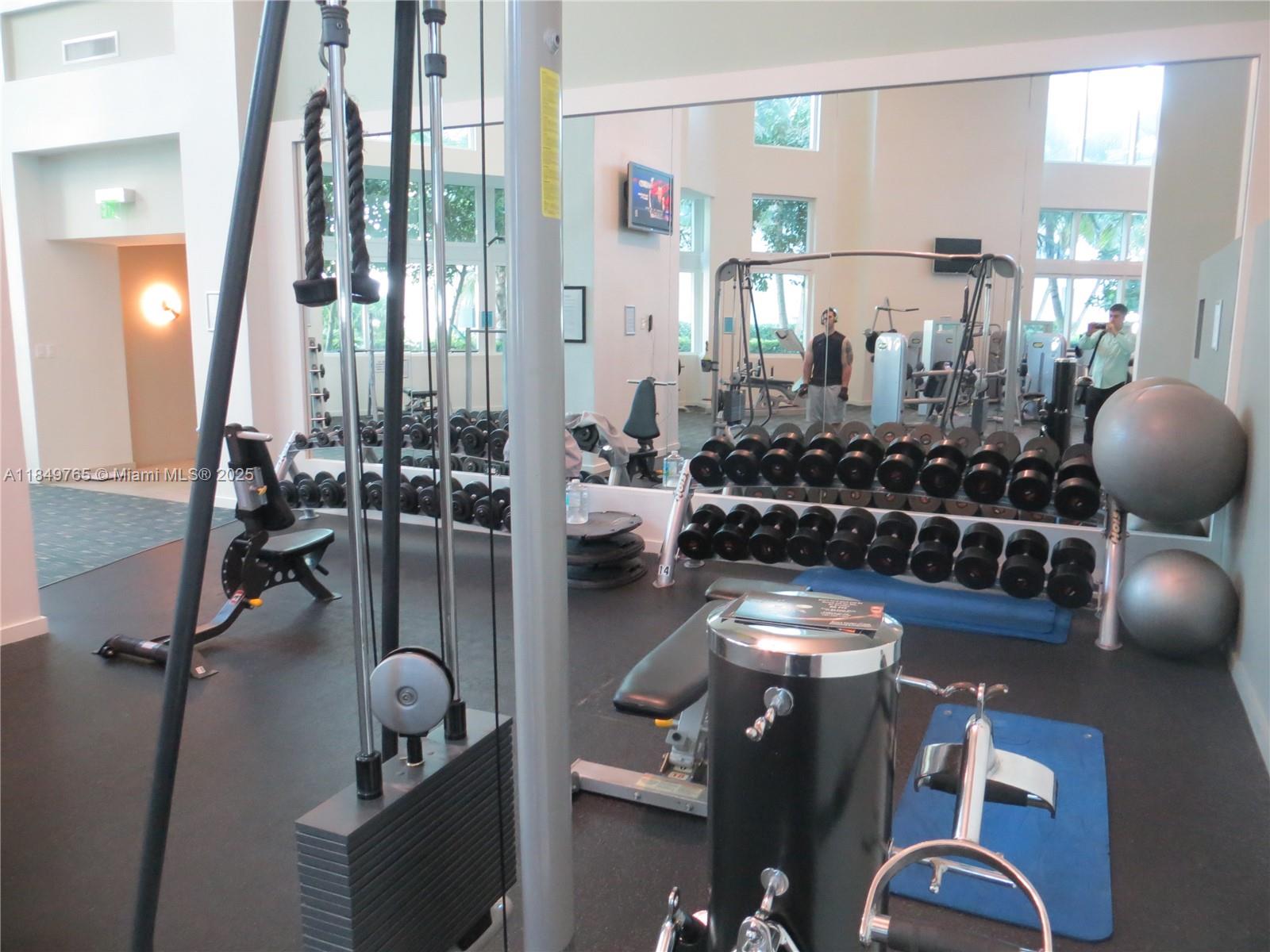 QUANTUM ON THE BAY CONDO - Residential Lease