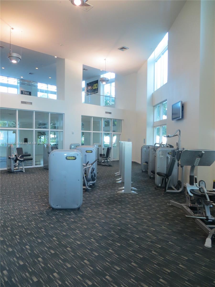 QUANTUM ON THE BAY CONDO - Residential Lease