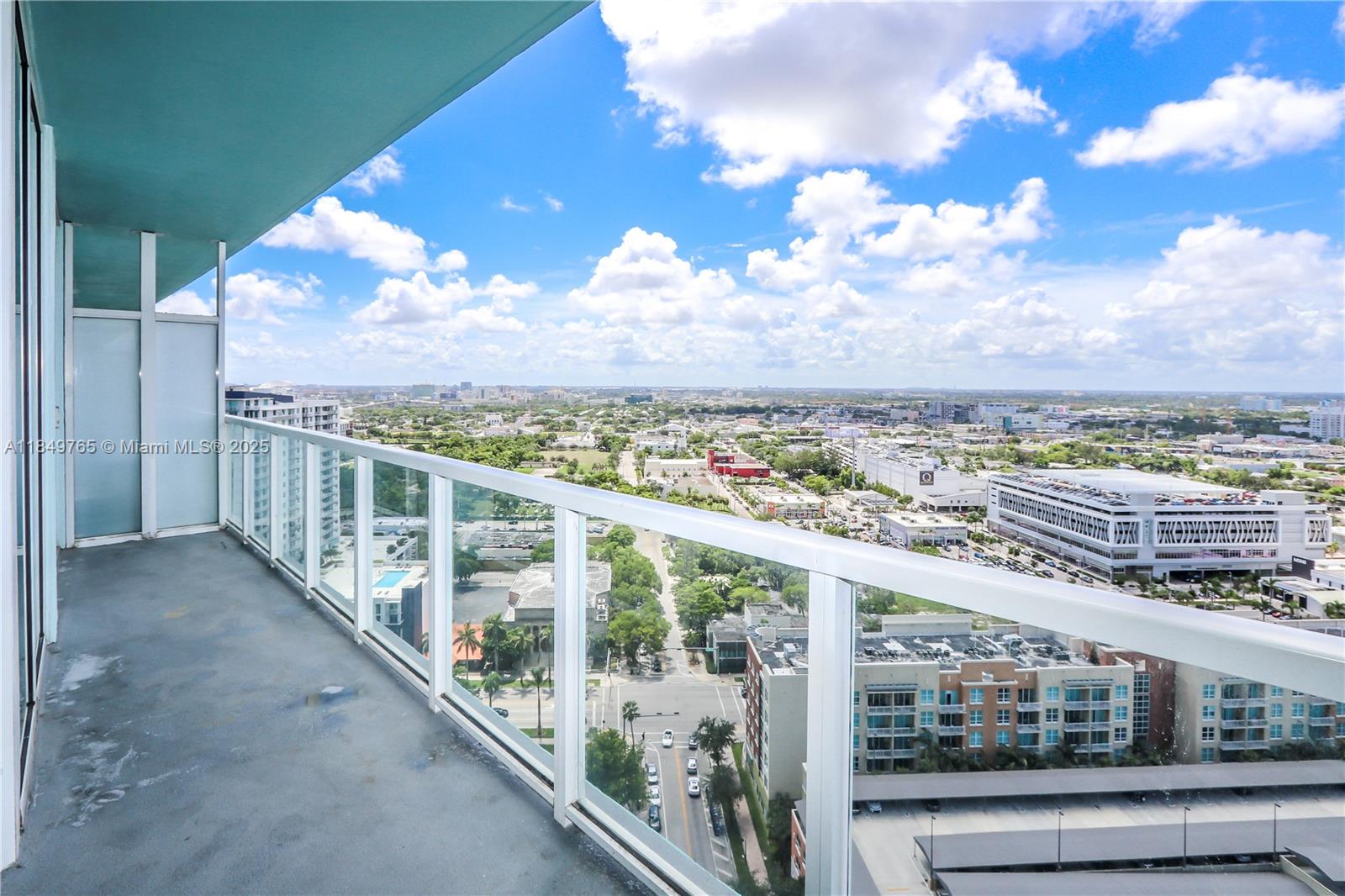 QUANTUM ON THE BAY CONDO - Residential Lease