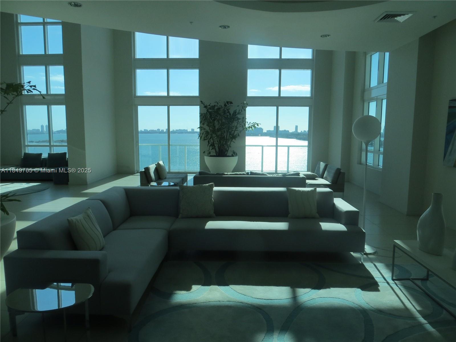 QUANTUM ON THE BAY CONDO - Residential Lease