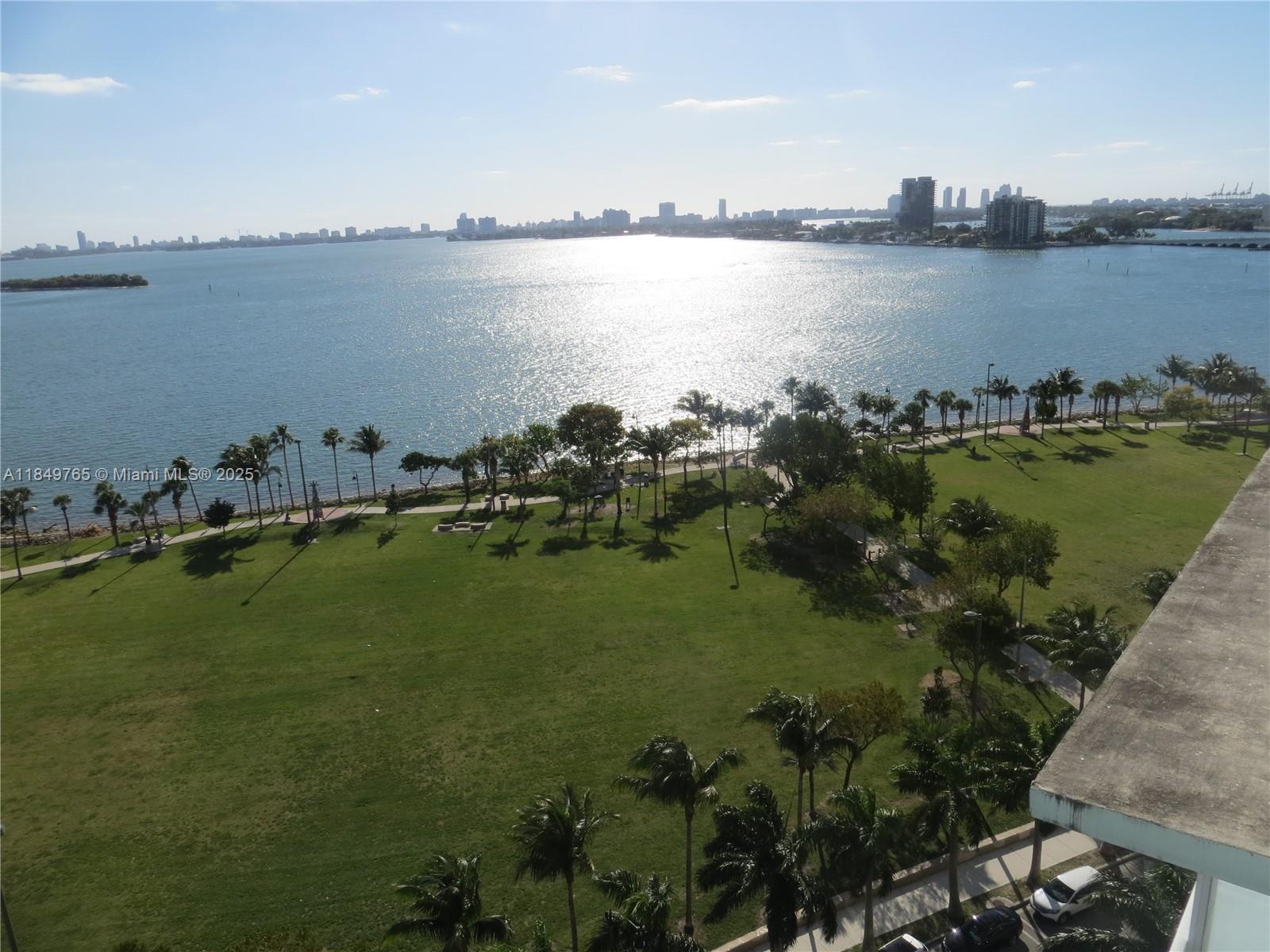 QUANTUM ON THE BAY CONDO - Residential Lease