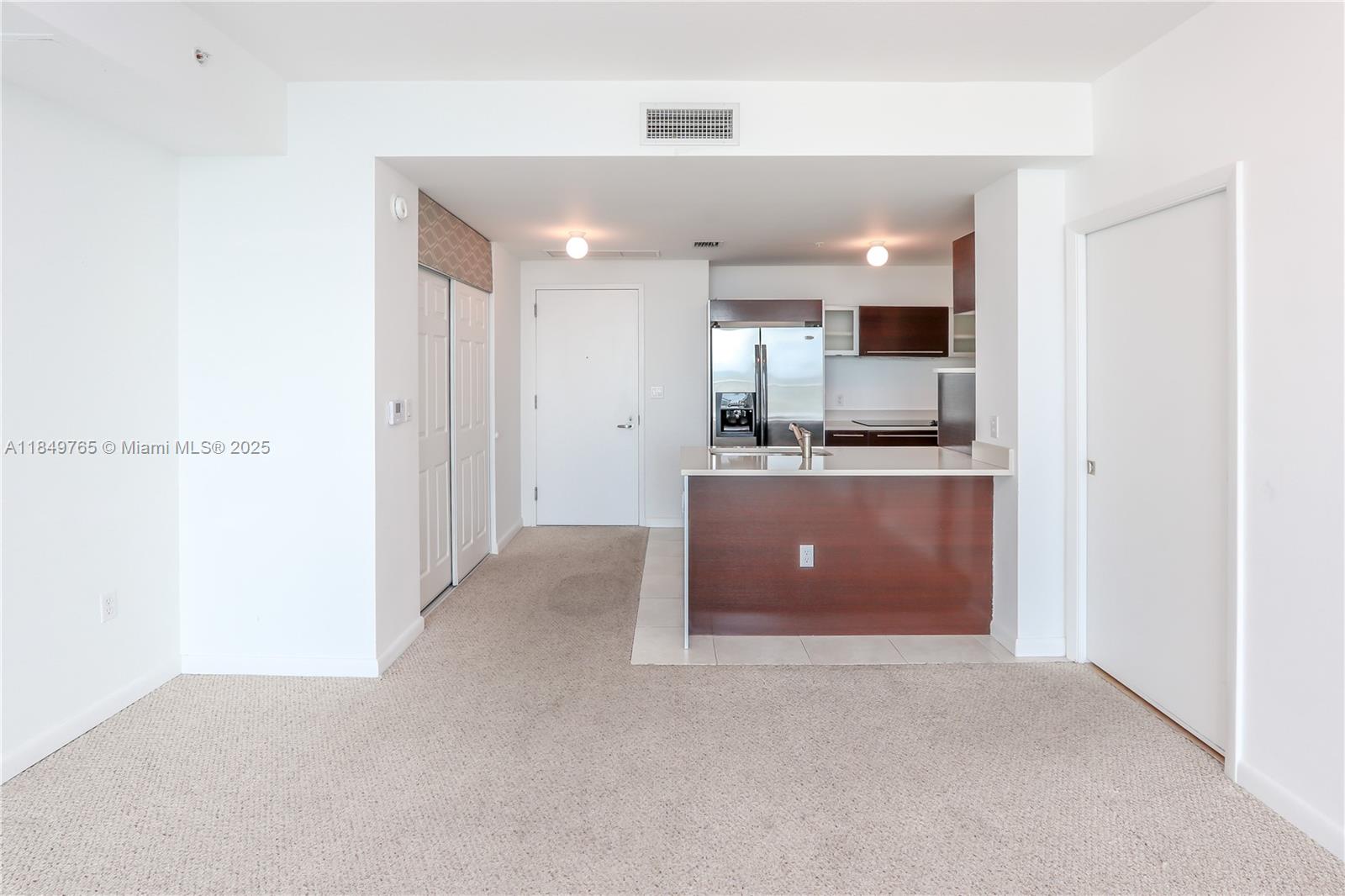 QUANTUM ON THE BAY CONDO - Residential Lease