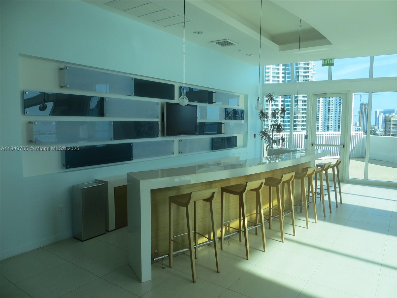 QUANTUM ON THE BAY CONDO - Residential Lease