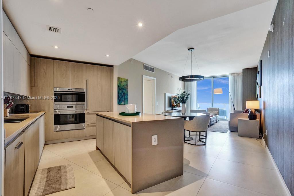 4111 SOUTH OCEAN DRIVE CO - Residential